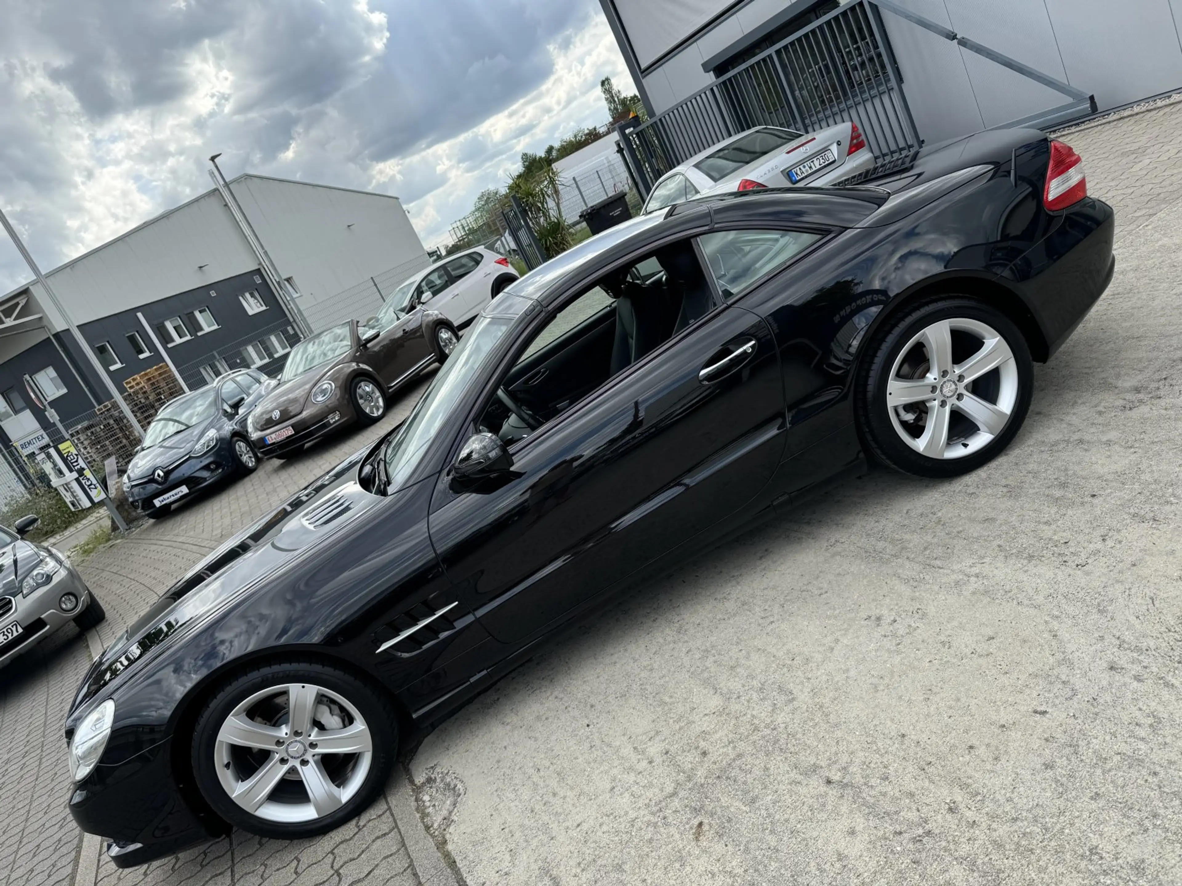 Mercedes-Benz SL 350 Topausstattung — photo 7