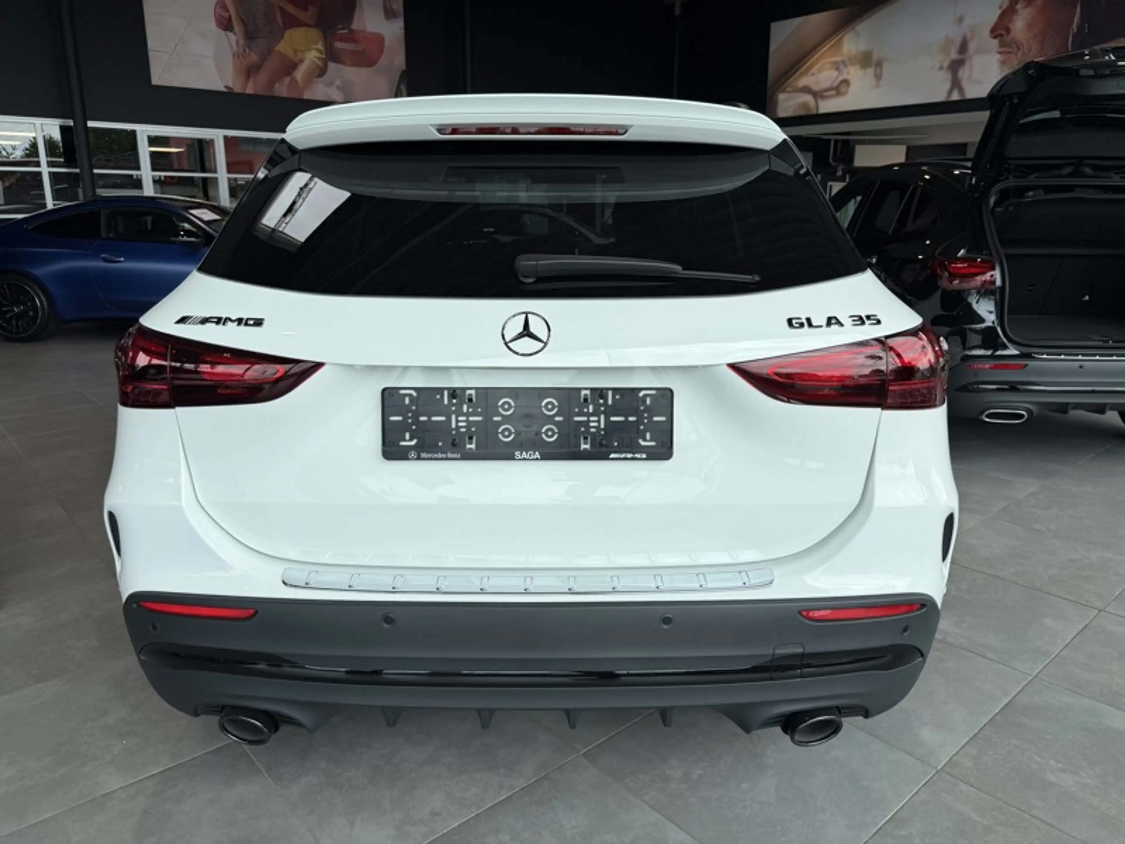 Mercedes-Benz GLA 35 AMG Mercedes-AMG 4MATIC — photo 4