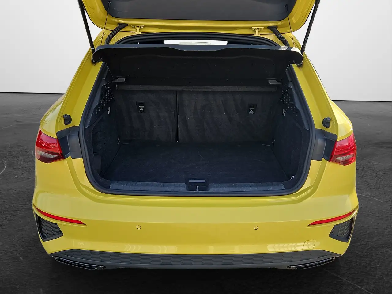 Audi A3 Sportback 35 TDI S tronic S line NaviPlus SHZ 1... 13