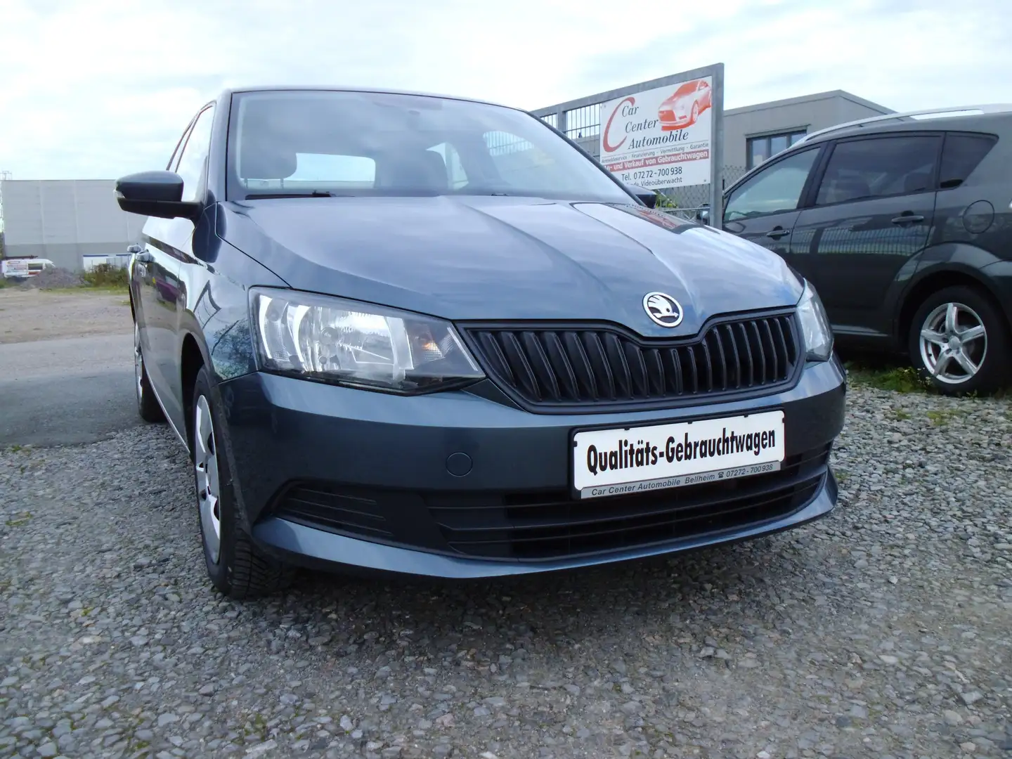 Skoda Fabia 1.0 MPI Cool Plus/2.Hand/Klima/EURO 6/Start-Stop.. Grau - 1