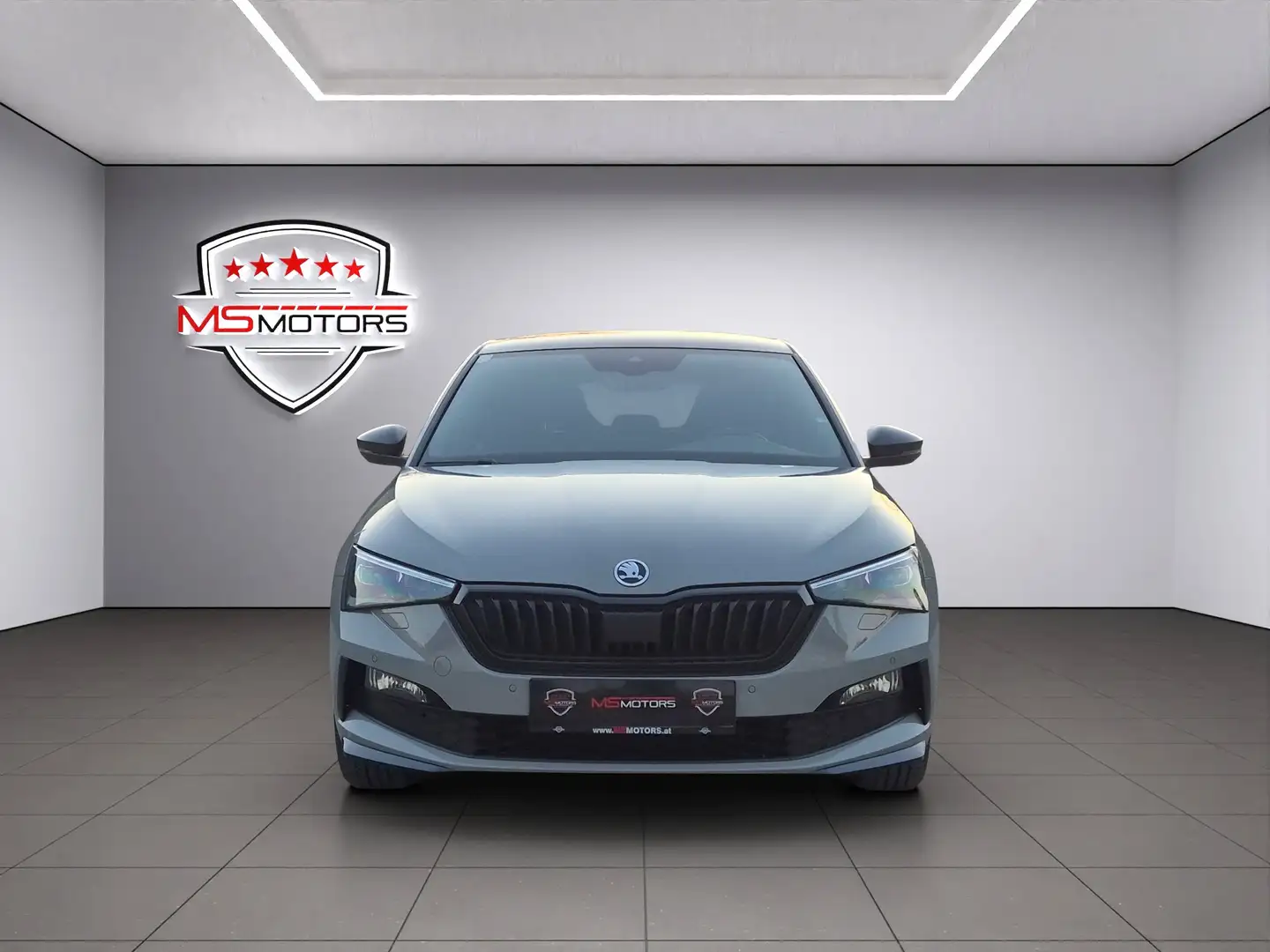 Skoda Scala Monte Carlo*DSG*PANO*ACC*RFK*KREDIT*GARANTIE Grau - 2