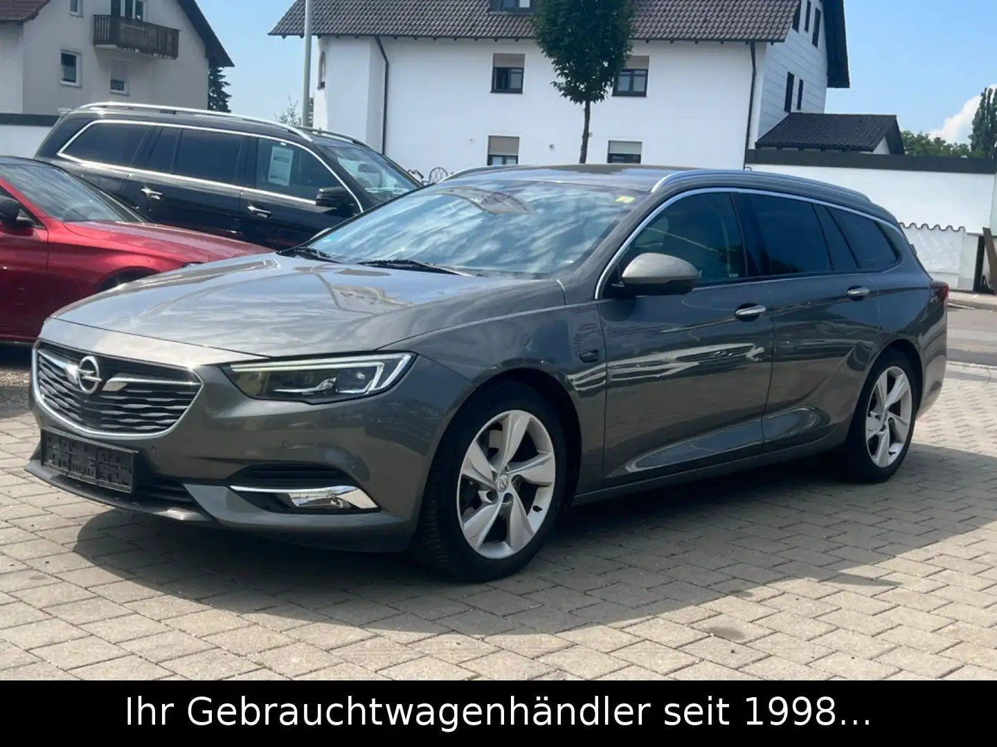 Opel Insignia B ST Innovation 4x4 *HUD/LED/AHK/CAM* Gris - 2