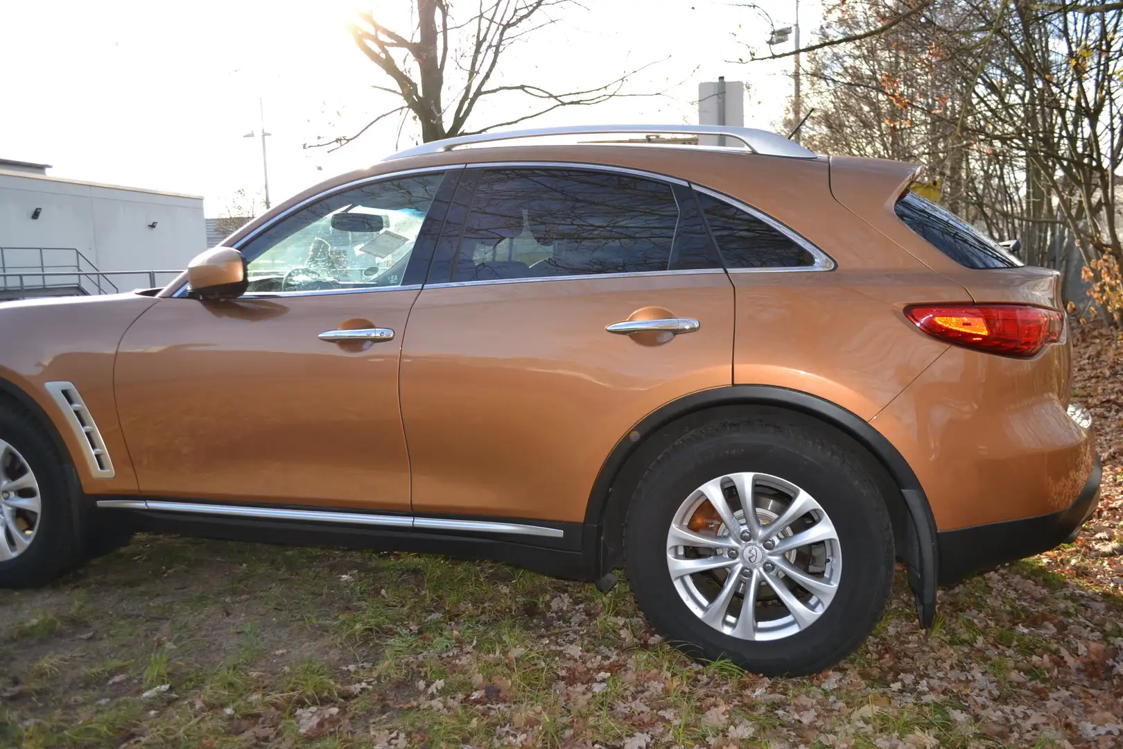 Infiniti FX FX35 / QX70 Bronze - 2