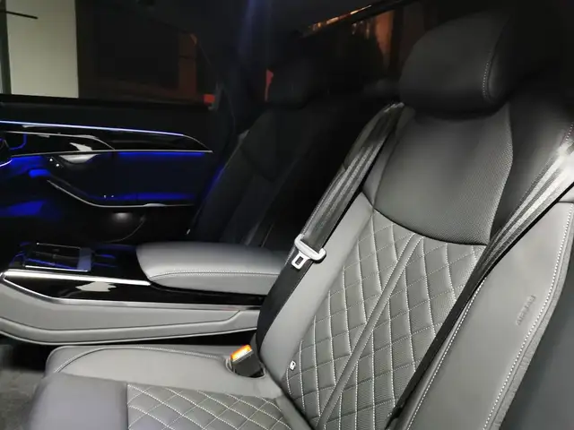 Audi A8 -S line,Audi exclusive,RS Sitze,Matrix,Ahv,Head up Ansicht 27