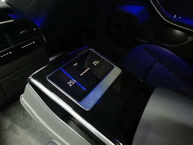 Audi A8 -S line,Audi exclusive,RS Sitze,Matrix,Ahv,Head up Ansicht 29