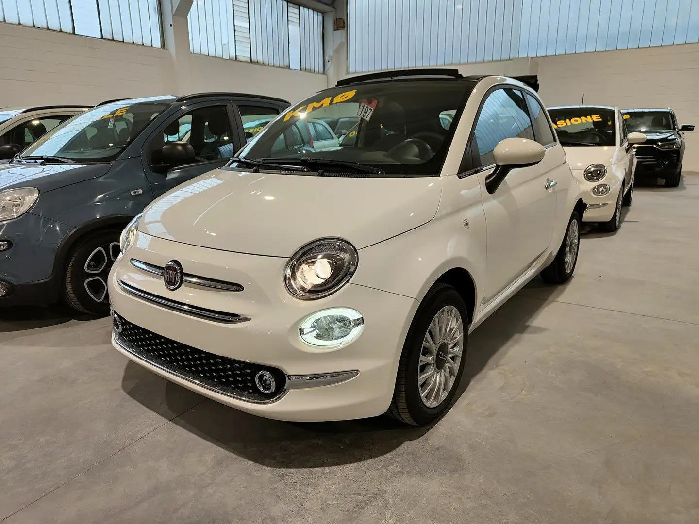 Fiat 500C 1.0 Hybrid Wit - 1