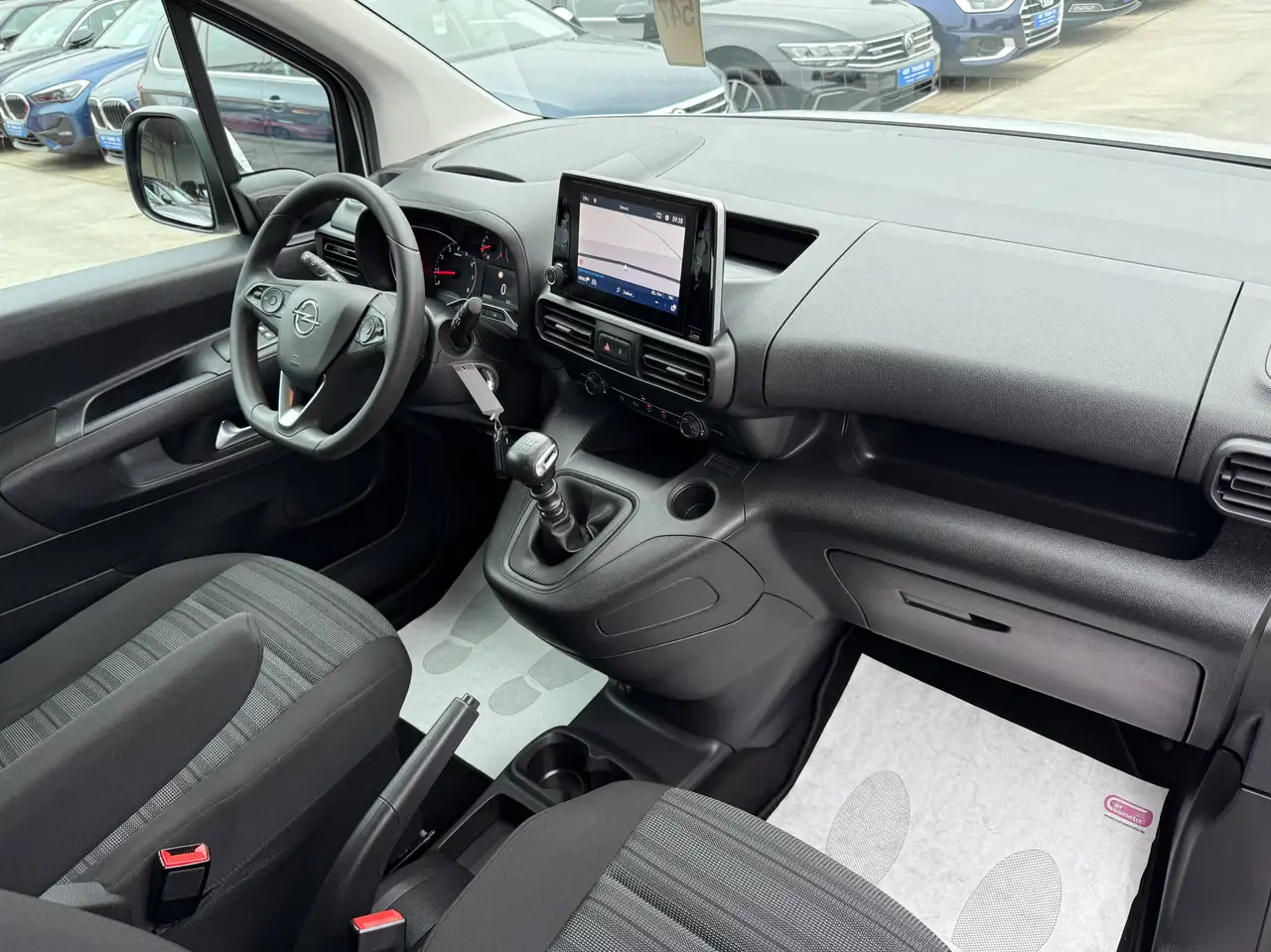 Opel Combo 1.2i 110PK 7 ZITTER NAVIGATIE CARPLAY PDC DAB BLUETOOTH AIRCO, миниатюра 29