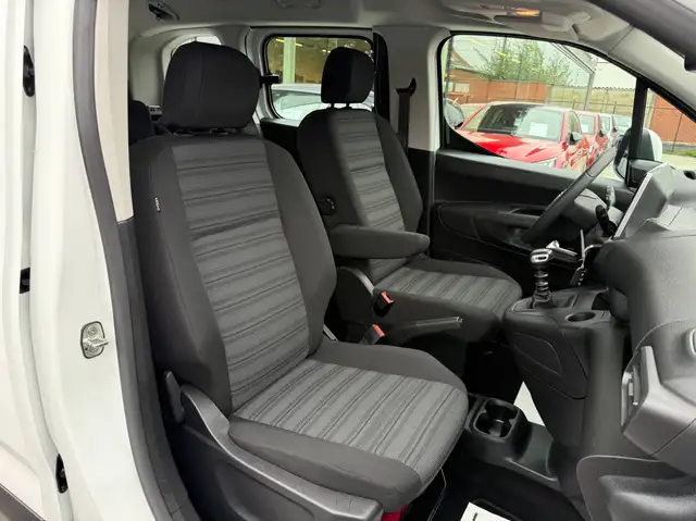 Opel Opel Combo view 30