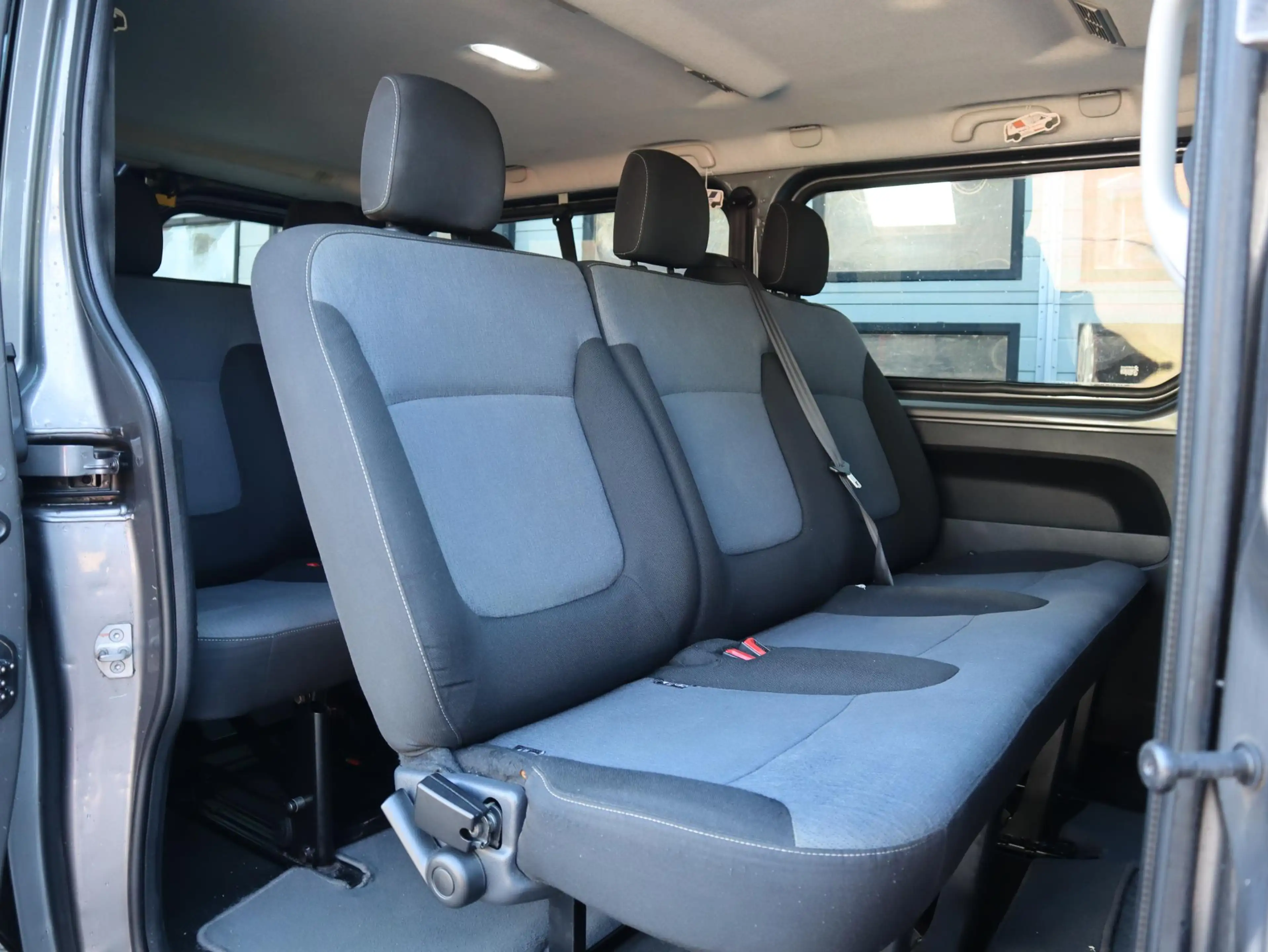 Opel Vivaro Combi 1.6 CDTI Euro 6 - Lang L2 - 9 Pers - Airco — photo 6