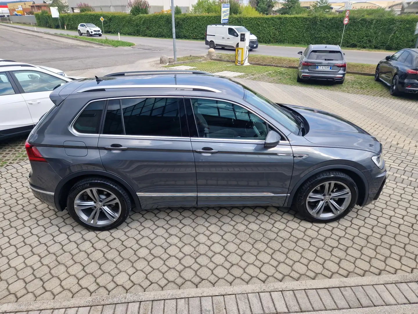 Volkswagen Tiguan Tiguan 1.5 TSI 150 CV DSG Sport ACT BlueMotion Te Grigio - 2