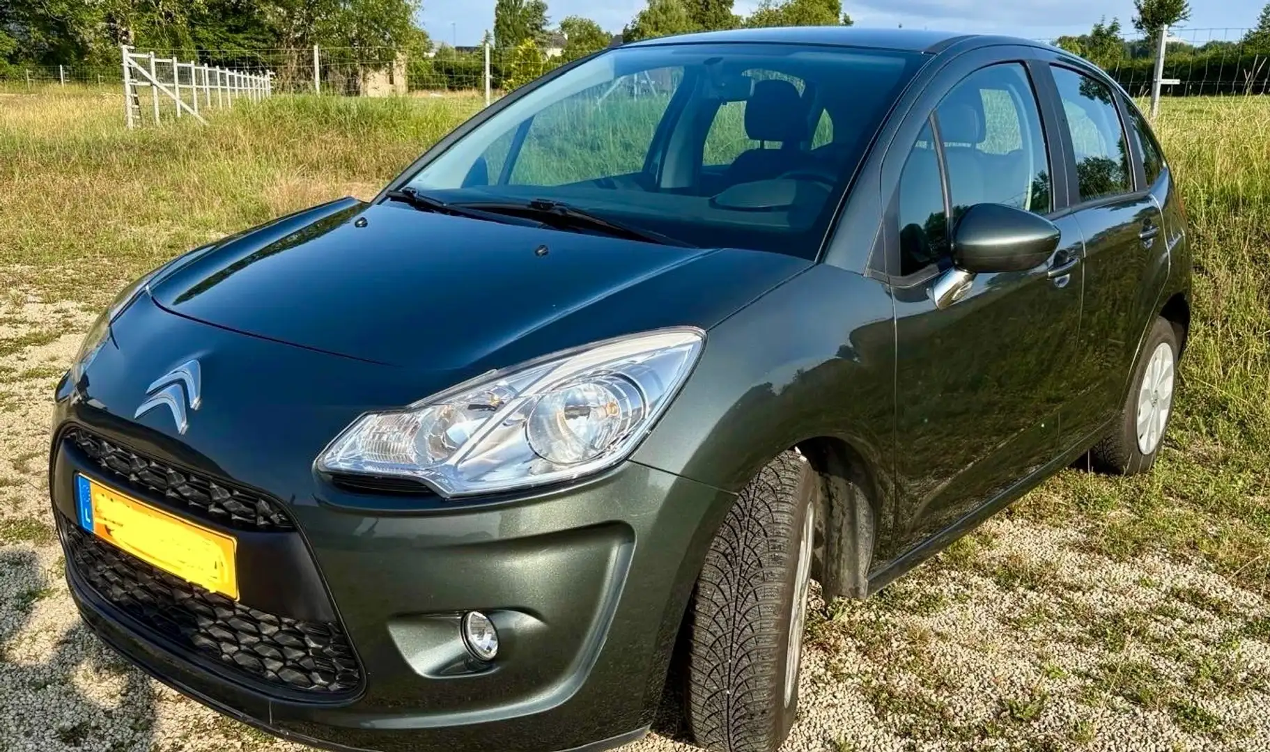 Citroen C3 C3 HDi 90 FAP Exclusive Gris - 1