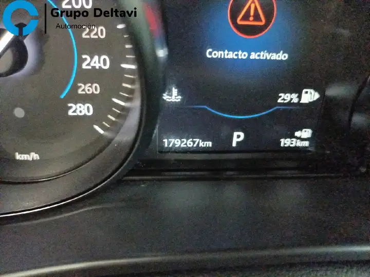 Jaguar F-Pace 2018, foto 10