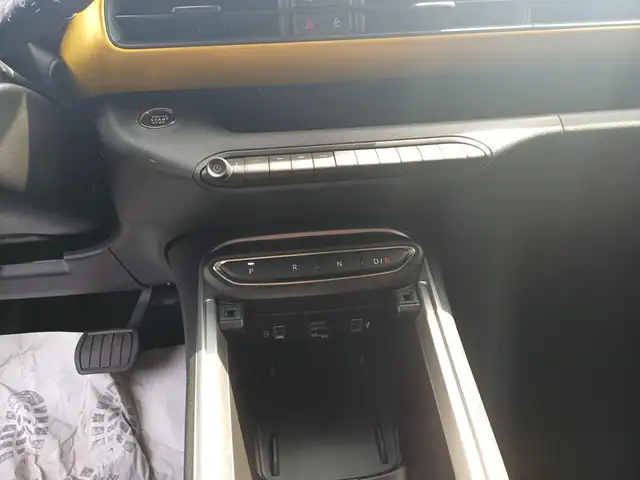 Jeep Avenger view 14