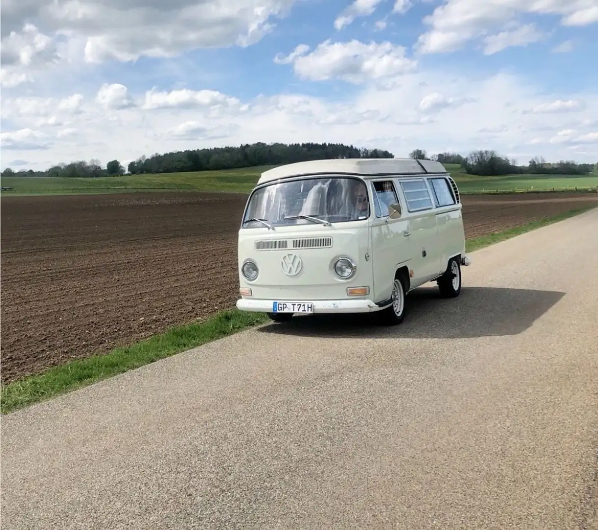 Volkswagen T2 Westfalia SO 69 Camper - 1