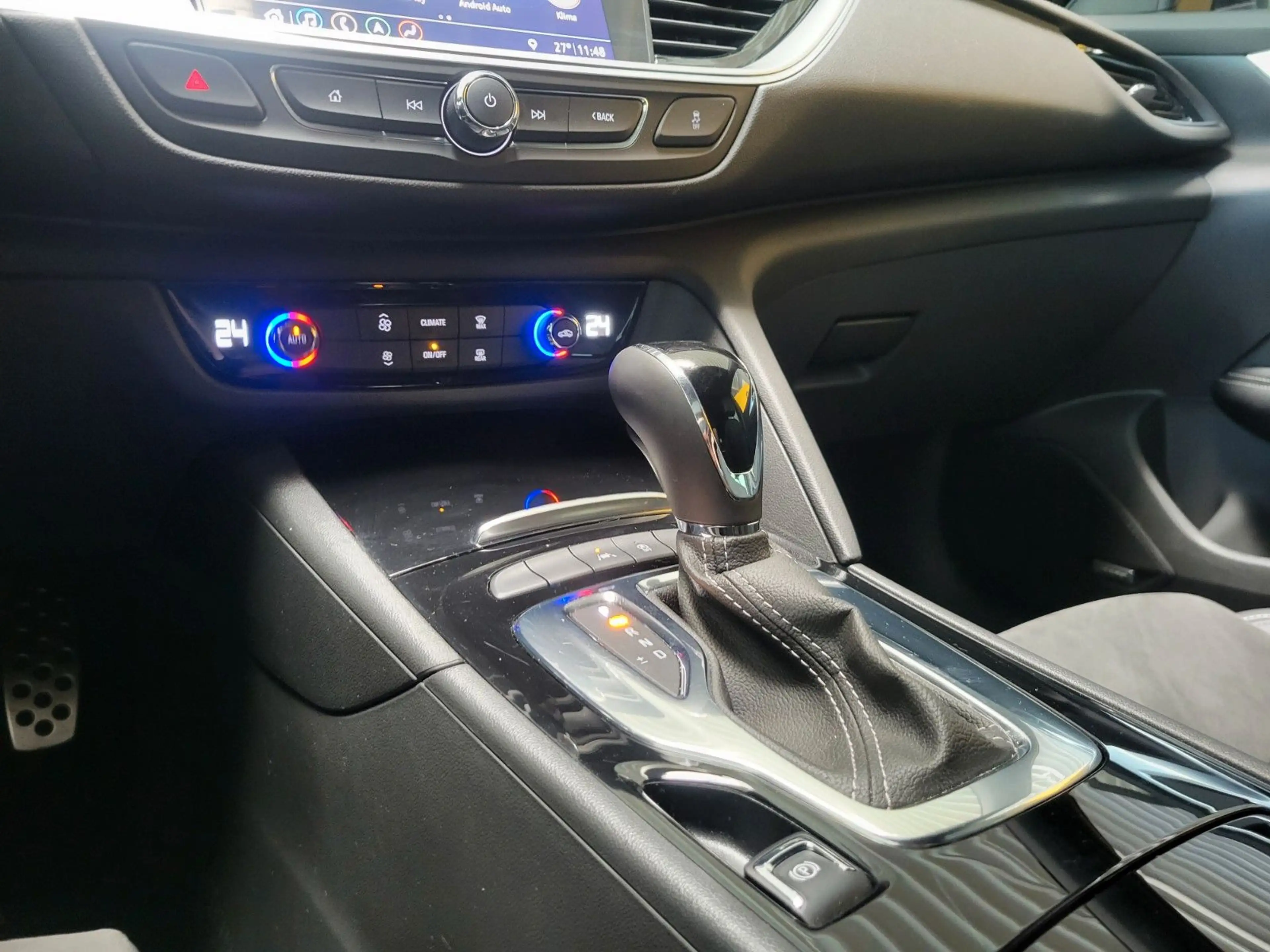Opel Insignia B ST "Ultimate" Bose/Alcantara/18Zoll — photo 15