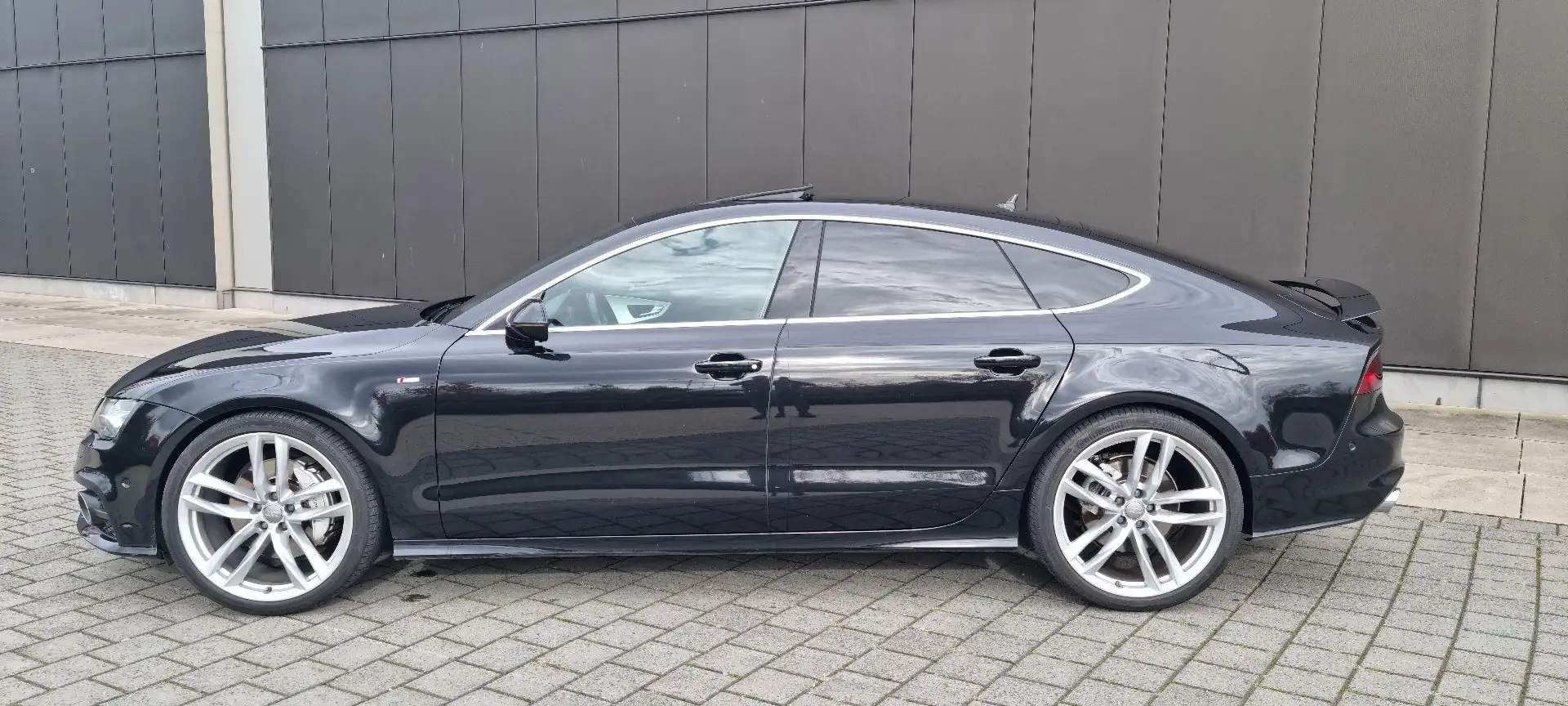 Audi A7 3.0 TFSI S-line Quattro Phantom black Zwart - 2