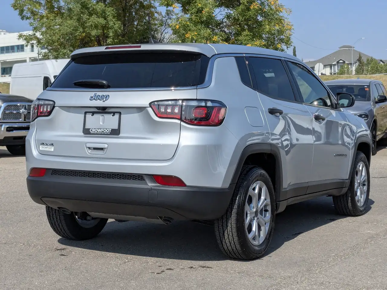 Jeep Compass photo Jeep Compass