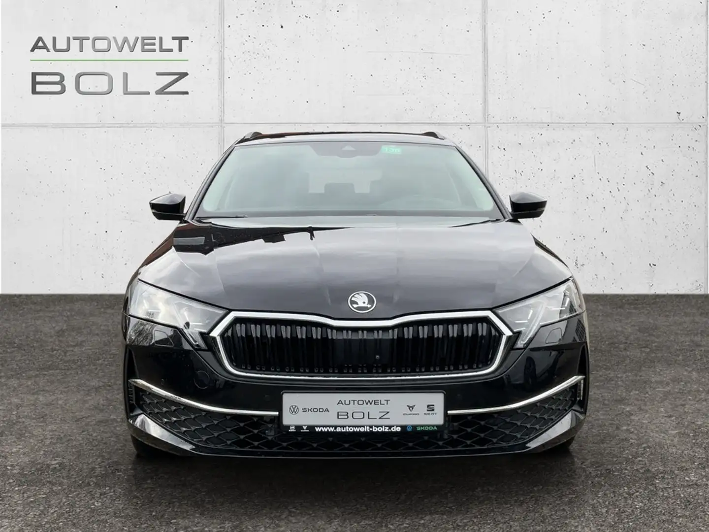 Skoda Octavia Combi Selection 2.0 TDI HUD Navi DigiCoc Schwarz - 2