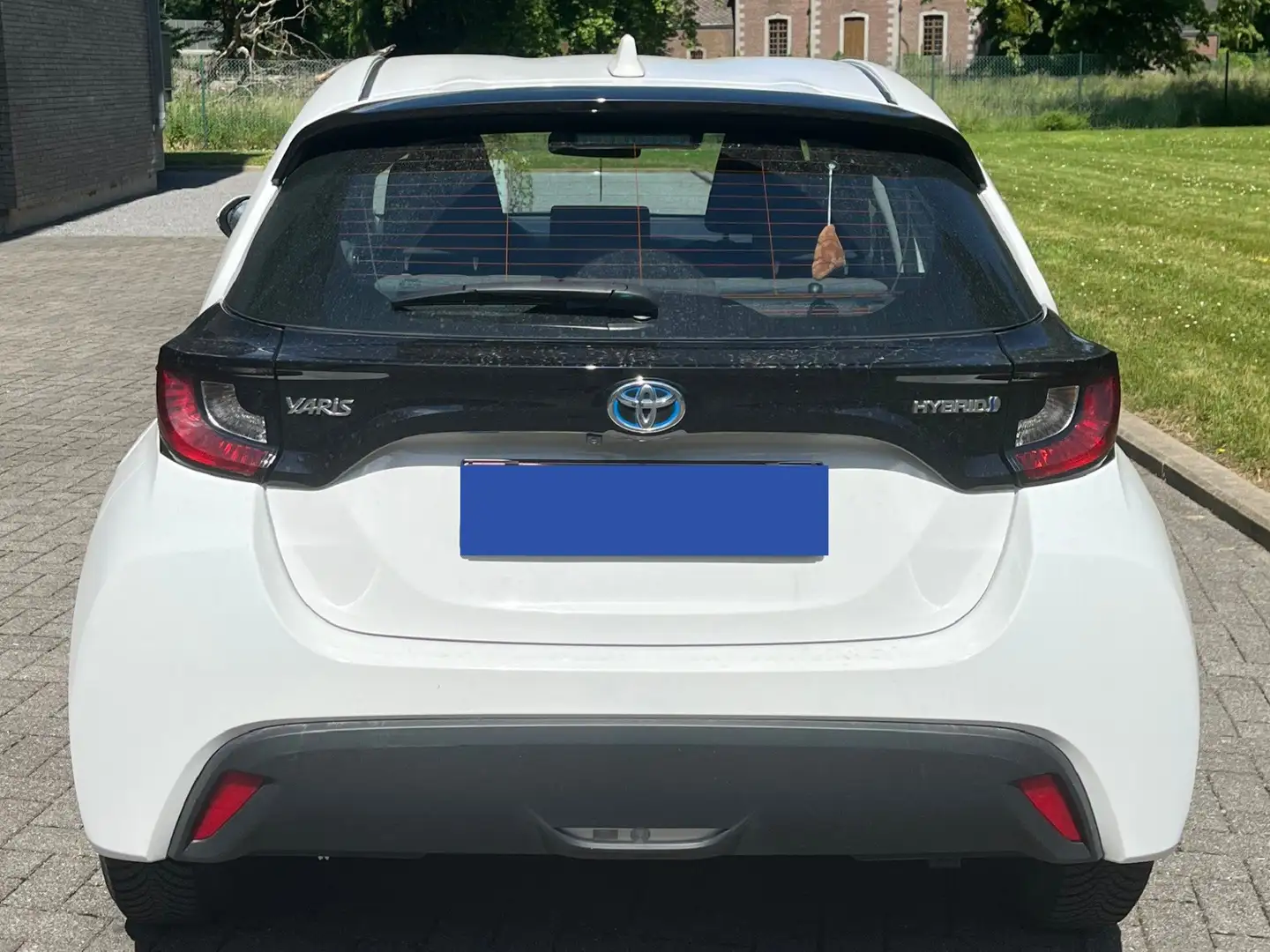 Toyota Yaris Yaris 1.5i Dual VVT-iE Dynamic CVT Blanc - 2