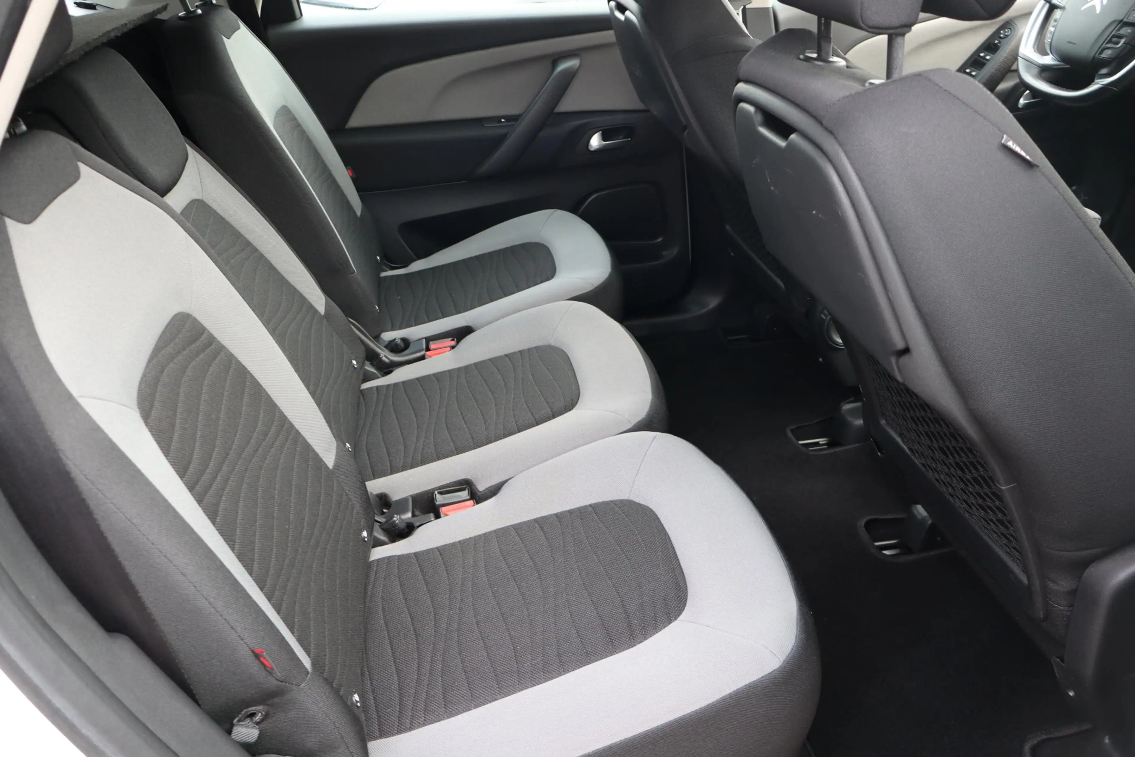 Citroen C4 Picasso 1.6 BlueHDi Intensive Camera, Navigatie, Panoramis — photo 21