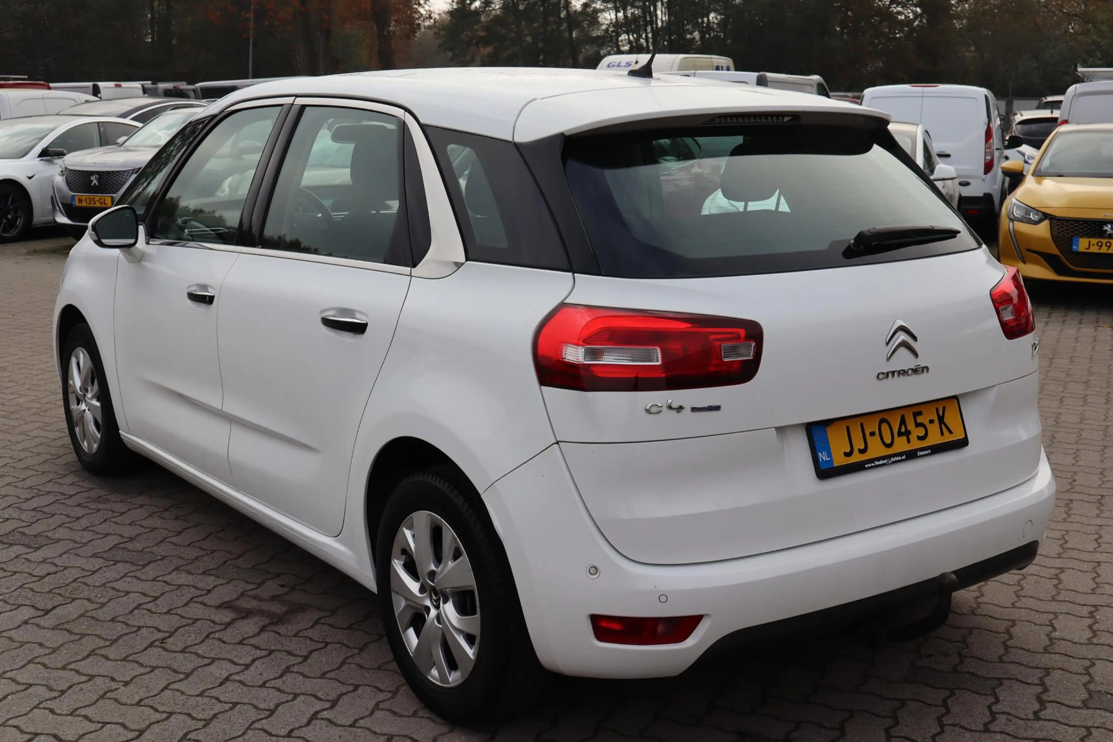 Citroen C4 Picasso 1.6 BlueHDi Intensive Camera, Navigatie, Panoramis — photo 2