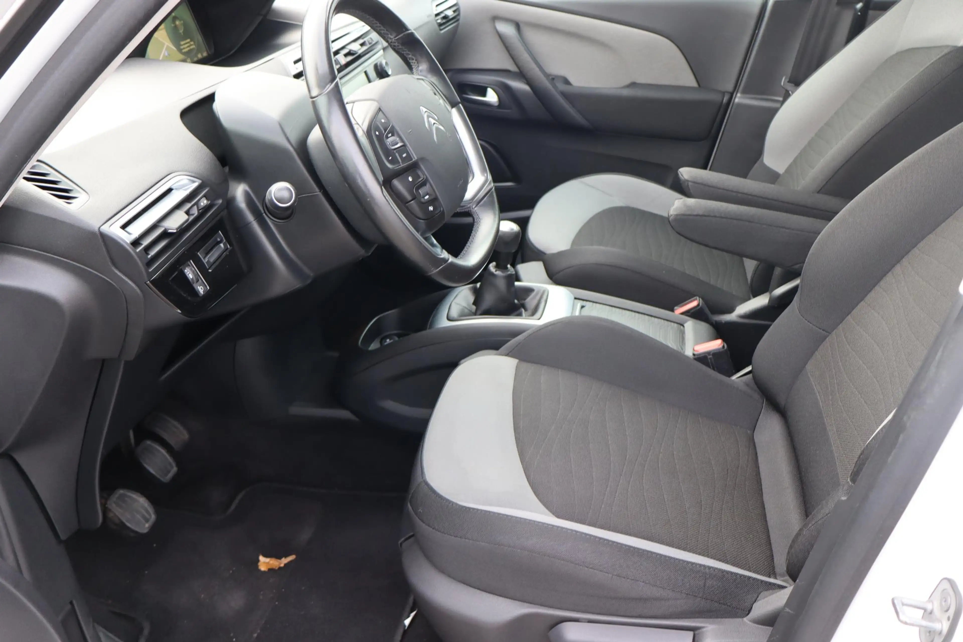Citroen C4 Picasso 1.6 BlueHDi Intensive Camera, Navigatie, Panoramis — photo 10