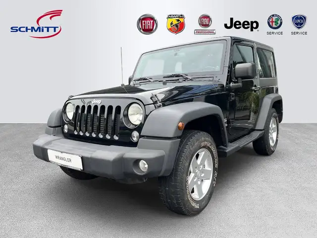 Jeep Wrangler Limited Sport