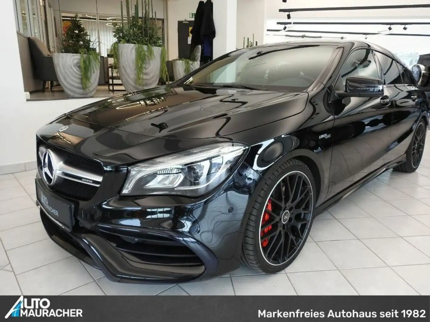 Mercedes-Benz CLA 45 AMG Shooting Brake 4MATIC AUT: Noir - 1