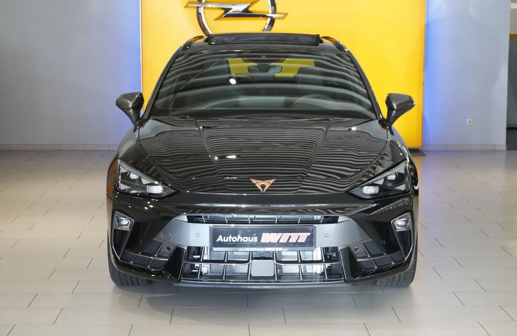 CUPRA Leon Sportstourer 1.5 eTSI *NAVI*Panorama*MATRIX Schwarz - 2