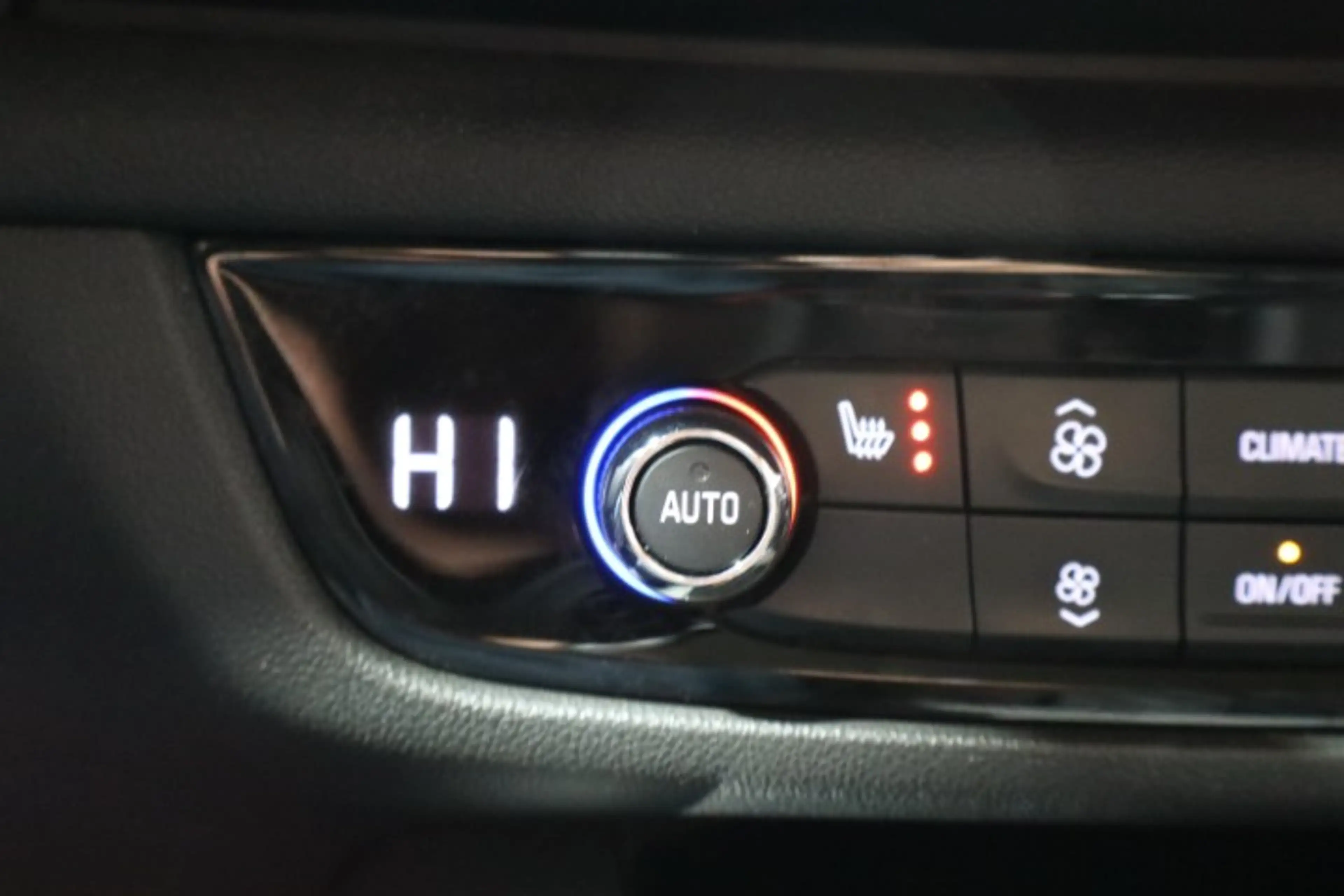 Opel Insignia Insignia Country Tourer 2.0 CDTI — photo 14