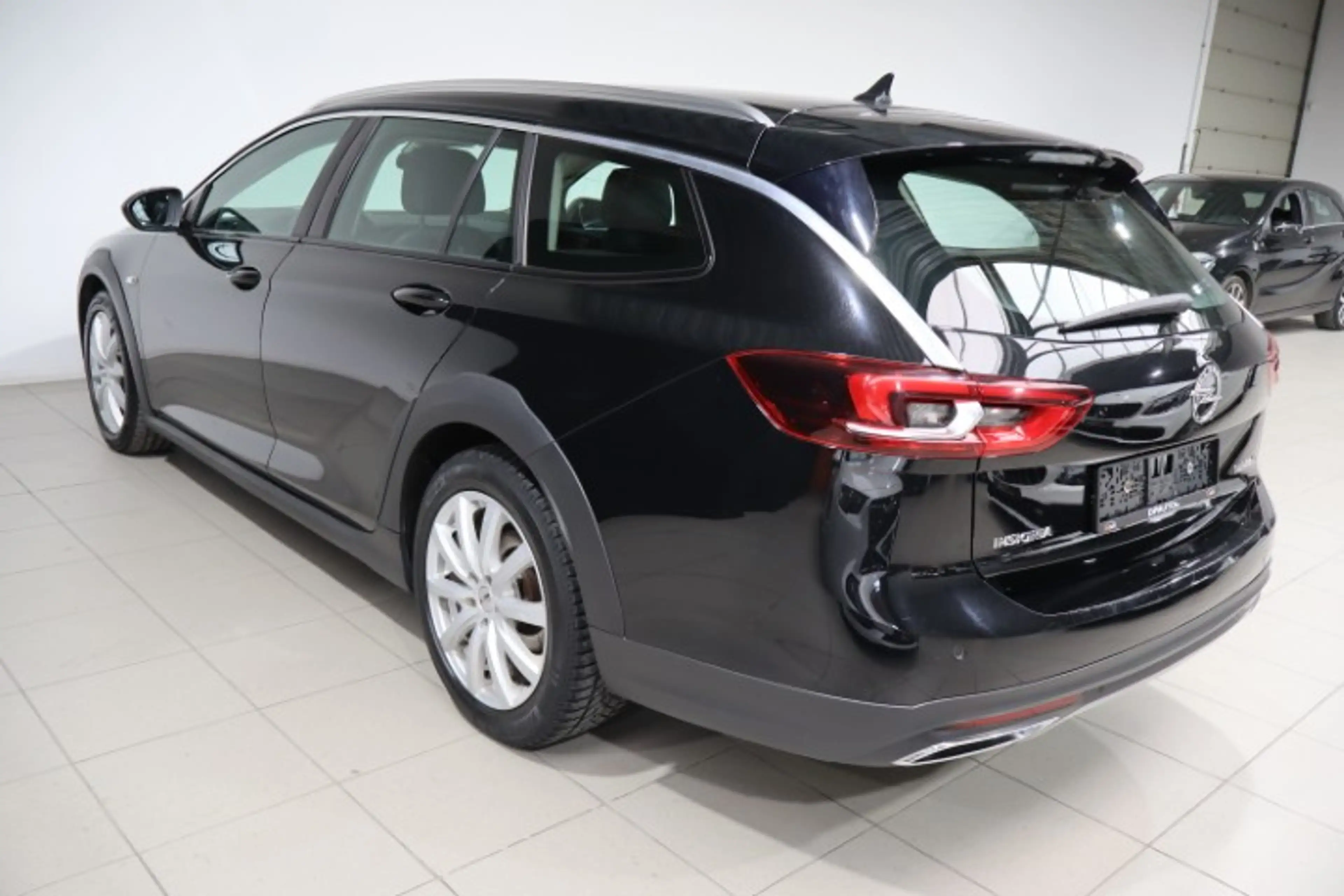 Opel Insignia Insignia Country Tourer 2.0 CDTI — photo 6