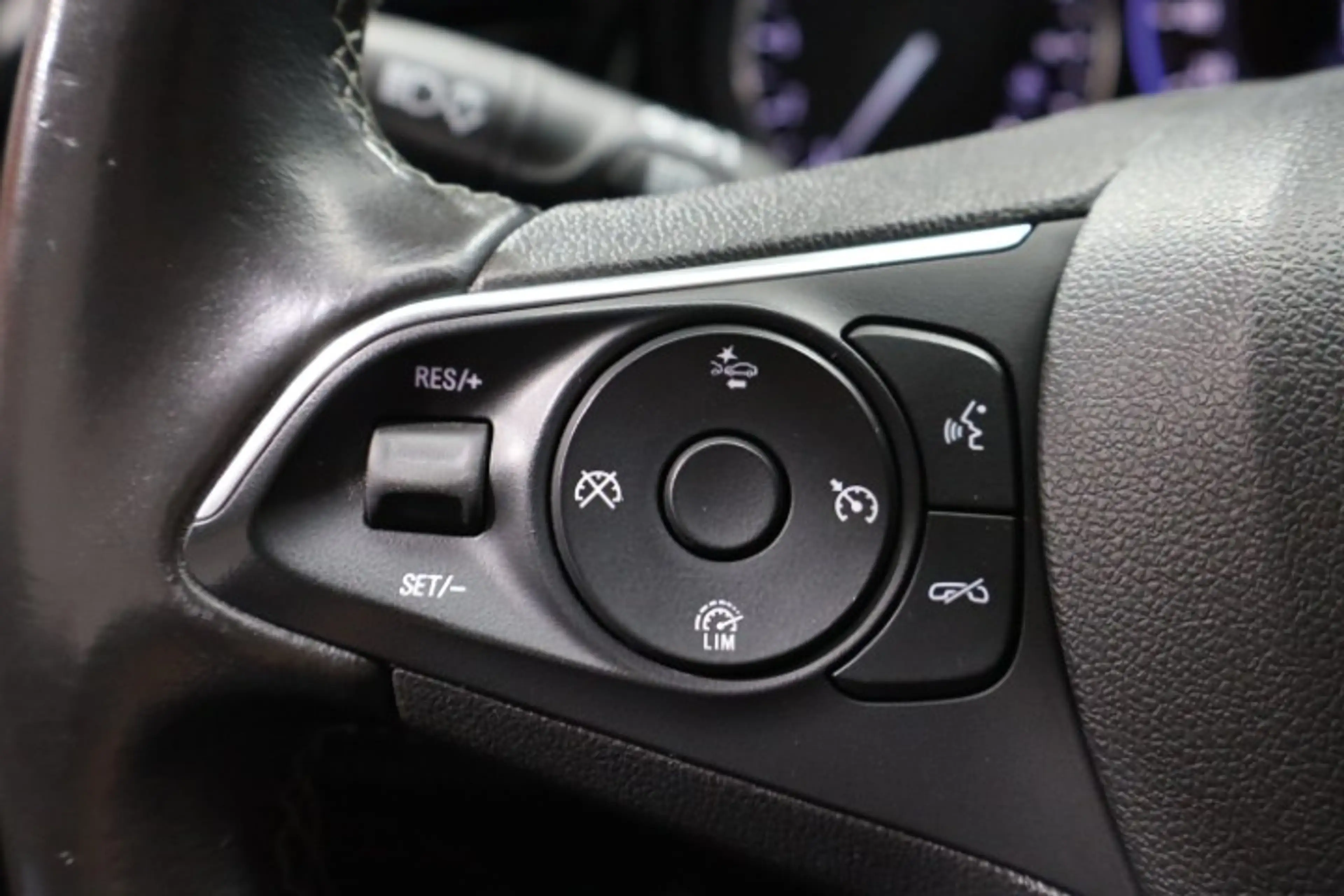 Opel Insignia Insignia Country Tourer 2.0 CDTI — photo 15