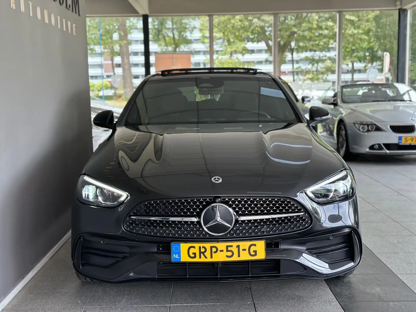 Mercedes-Benz C 300 e AMG Line Limited Grijs - 2