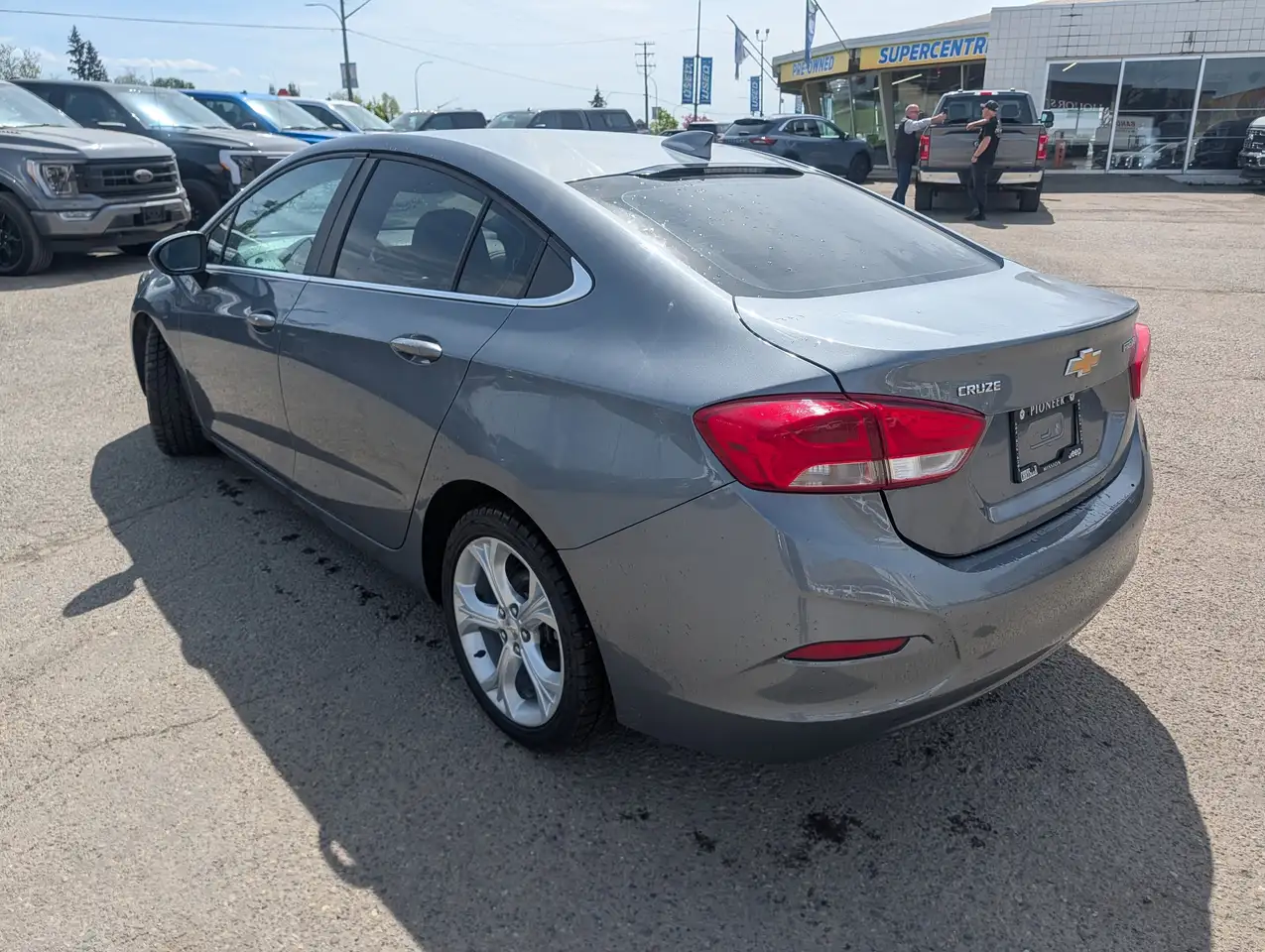 Chevrolet Cruze снимка Chevrolet Cruze