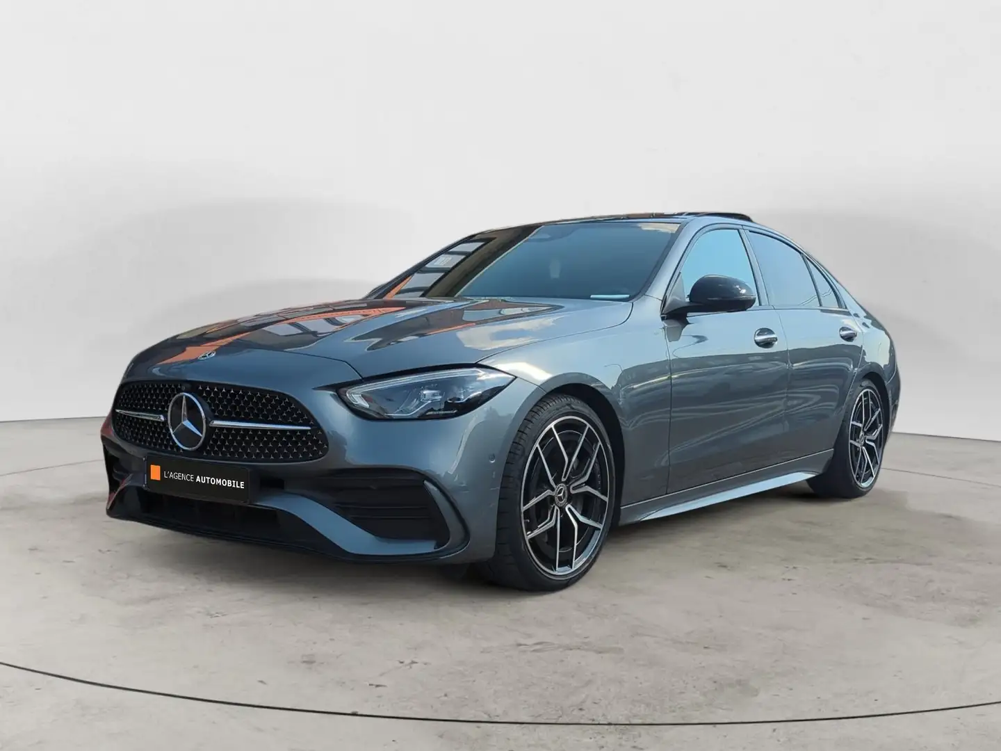 Mercedes-Benz C 180 AMG Line Garantie 12 à 48 mois Gris - 2