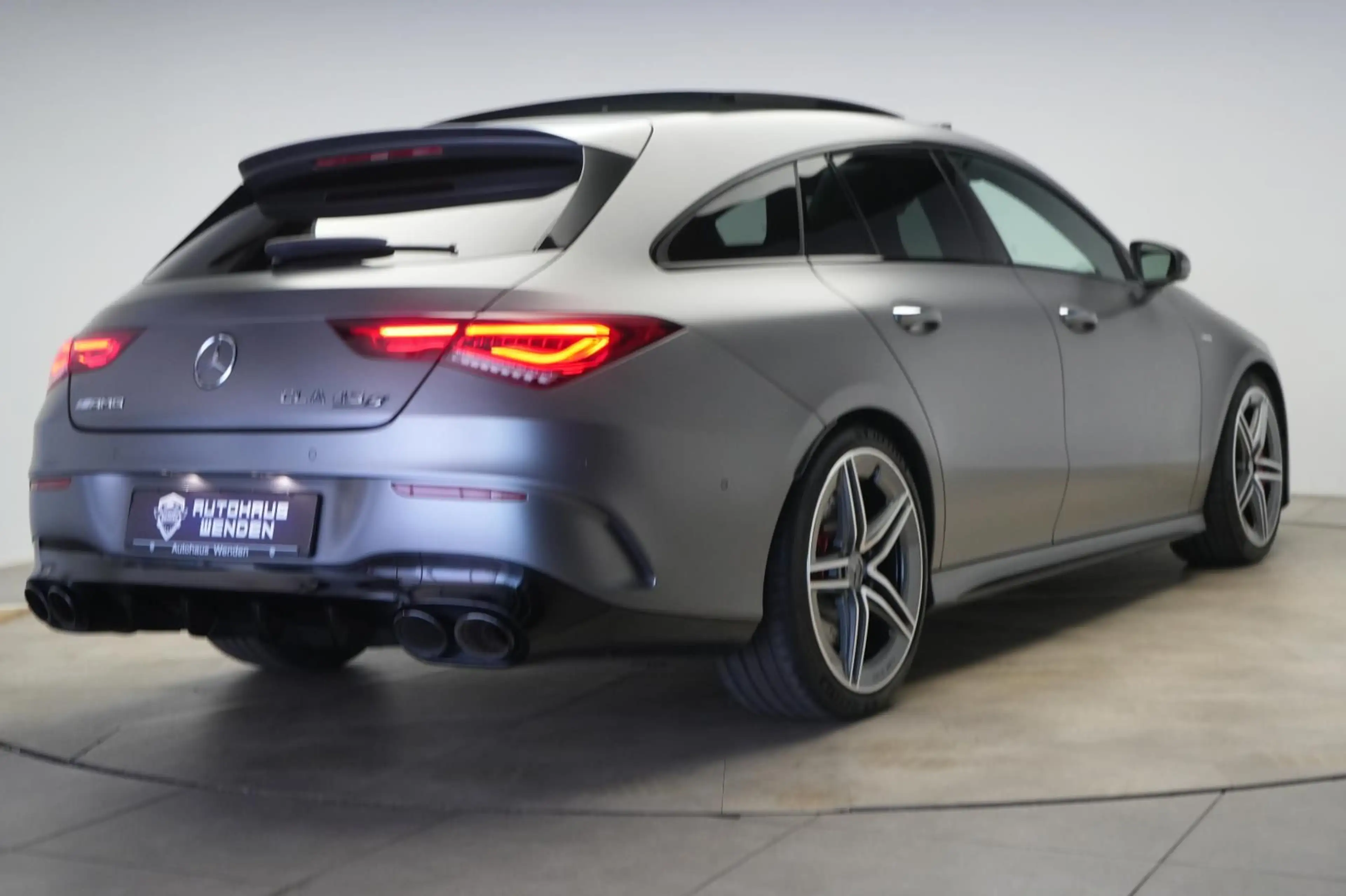 Mercedes-Benz CLA 45 AMG S 4Matic+ Speedsh 8G-D — photo 6
