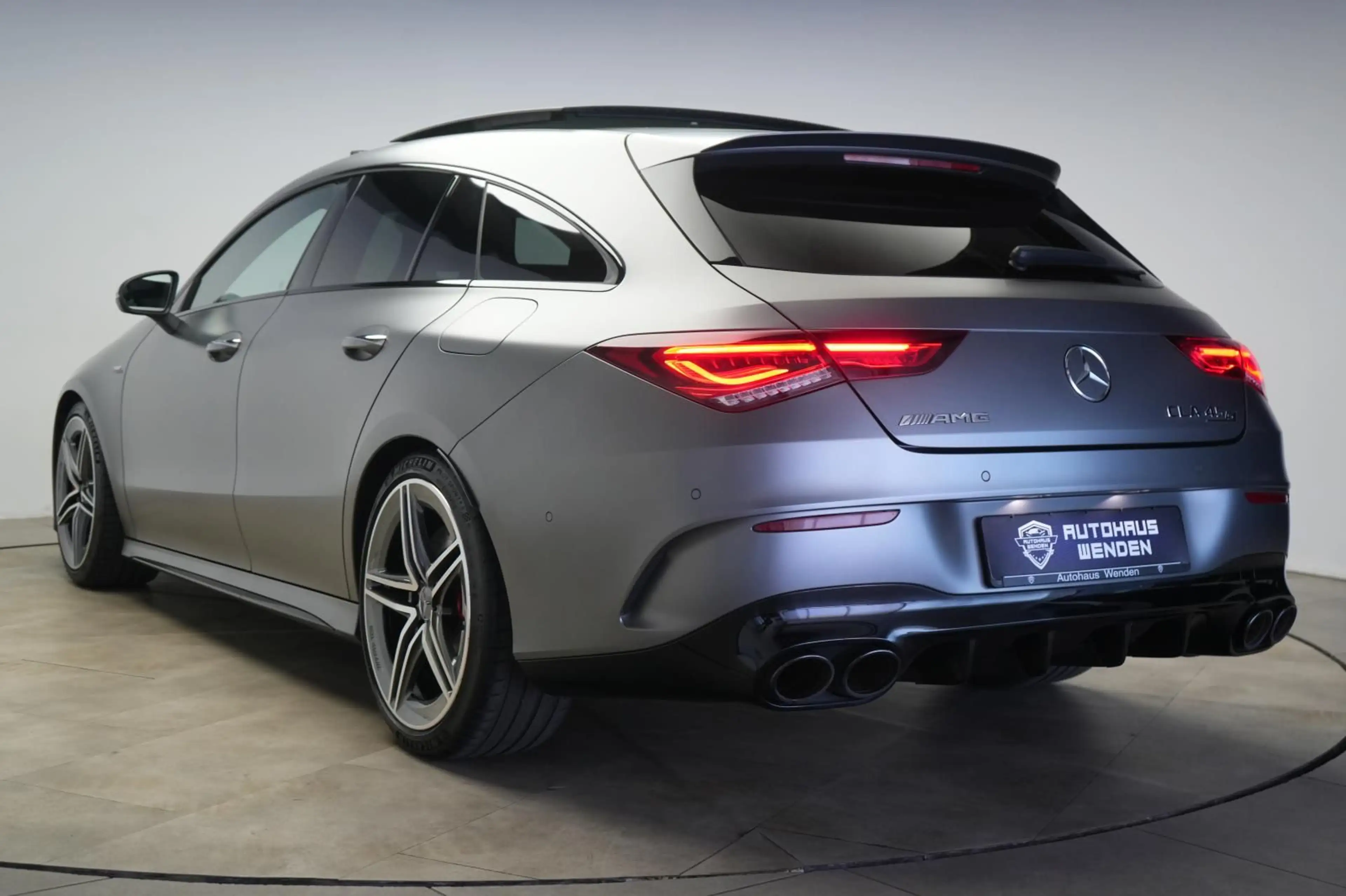 Mercedes-Benz CLA 45 AMG S 4Matic+ Speedsh 8G-D — photo 8