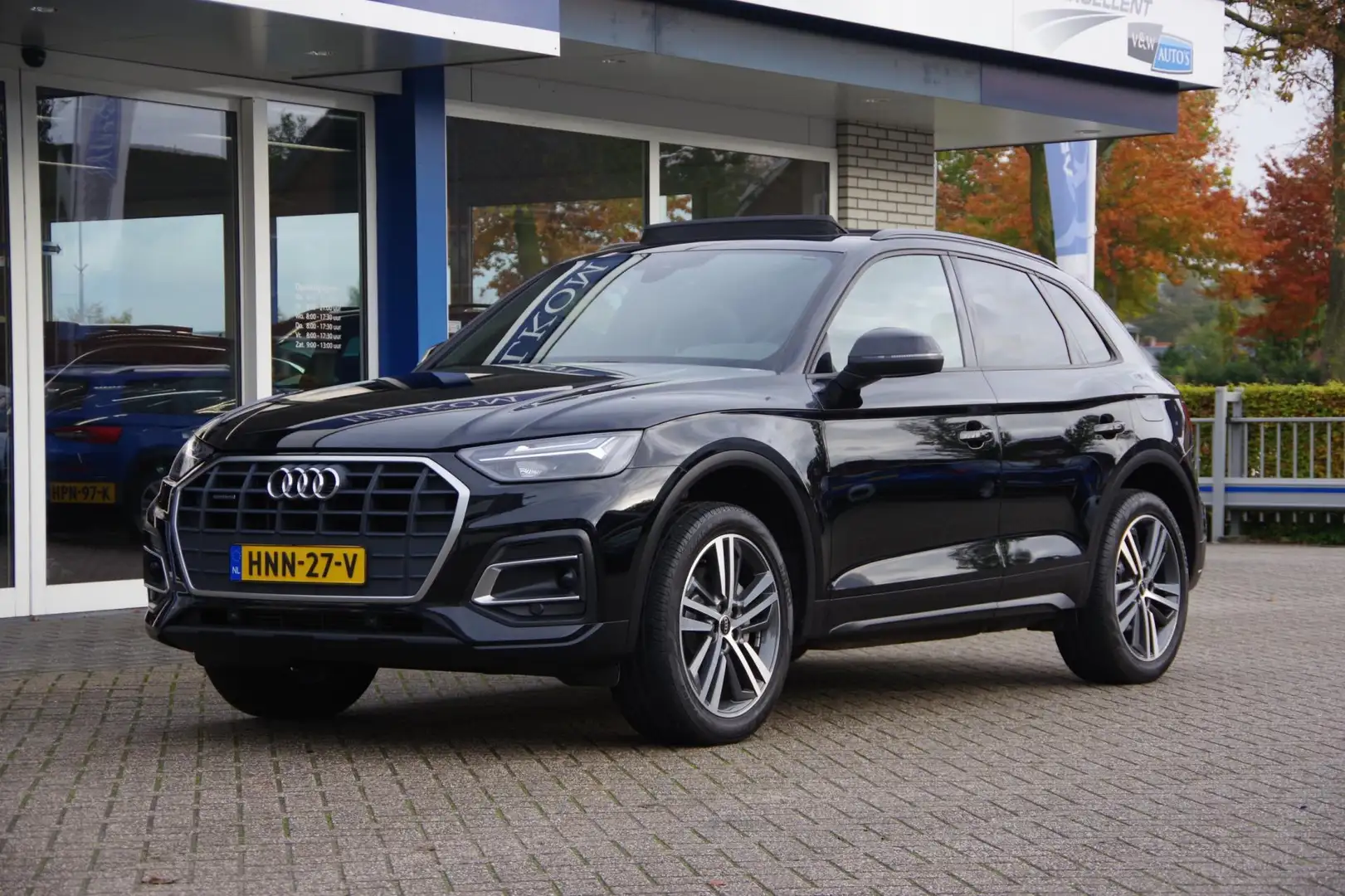 Audi Q5 50 TFSI e Advanced edition Panorama stuur/stoelver Noir - 2