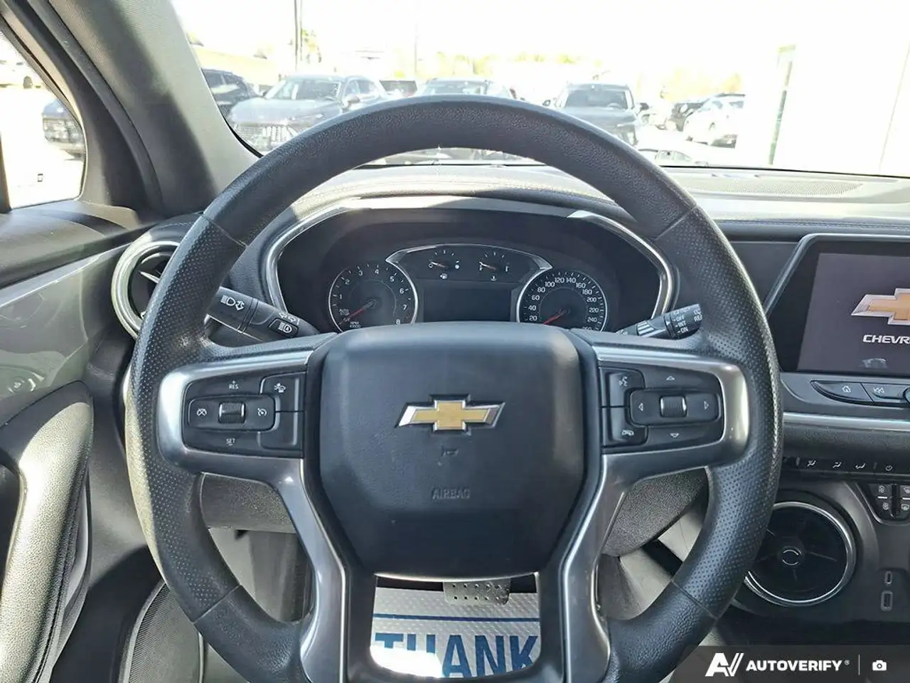 Chevrolet Blazer снимка Chevrolet Blazer