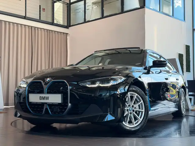 Bmw i4 Gran Coupe 40e IconicSounds Kamera eGSD LED