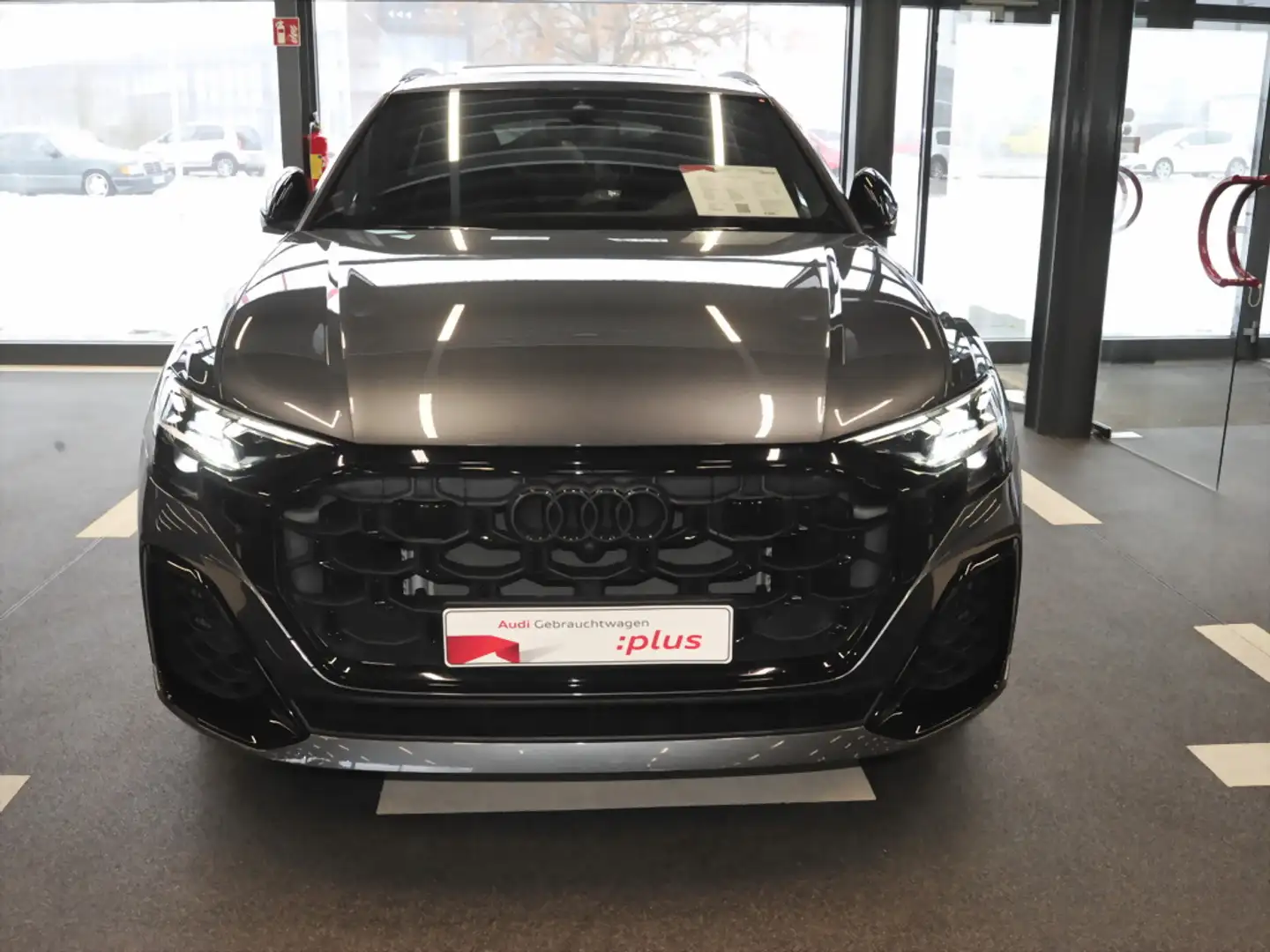 Audi Q8 60 TFSI e quattro S line Pano HD-Matrix AHK Gris - 2