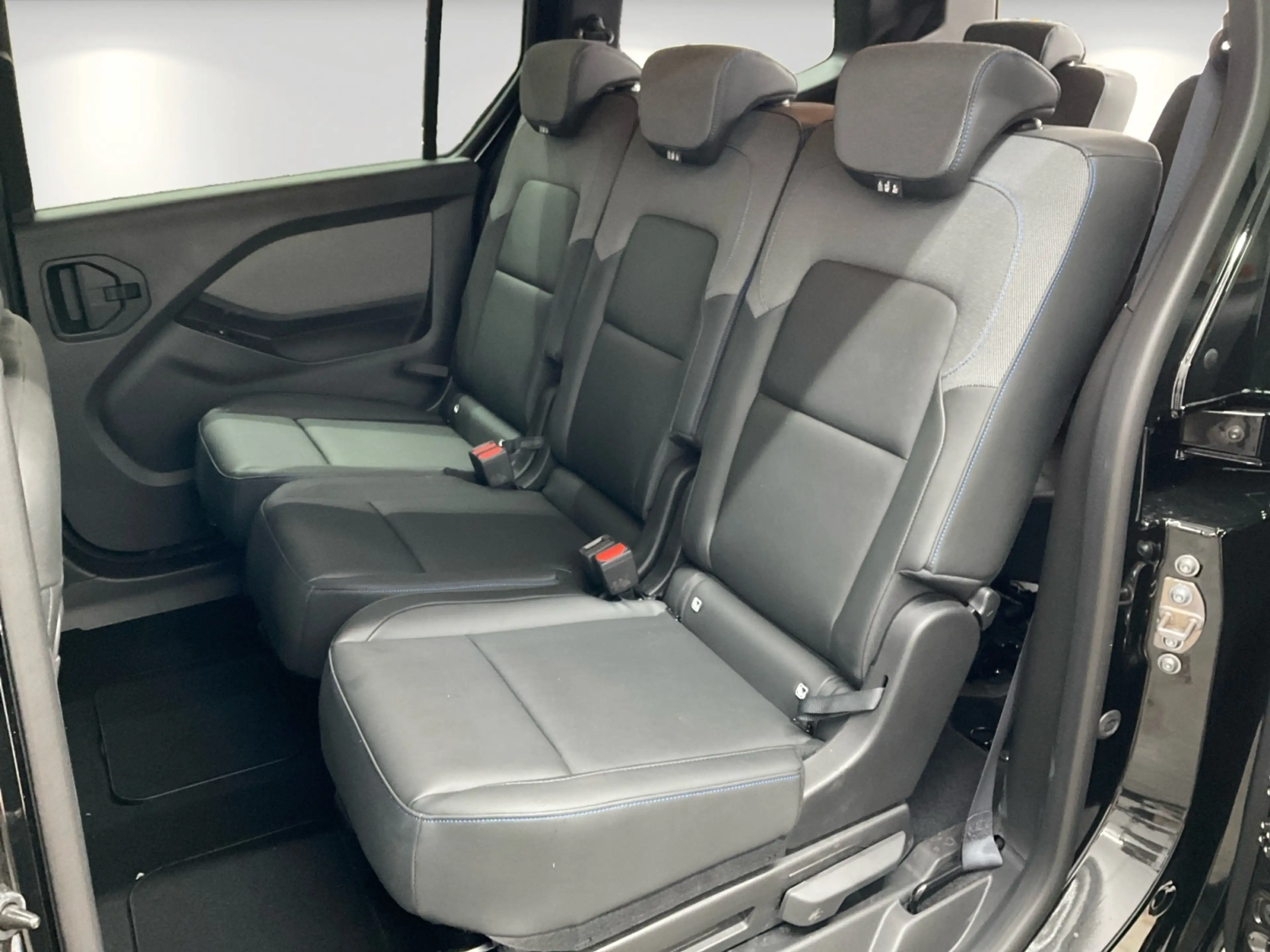 Nissan Townstar DIG-T 130 L2 Tekna ABS Fahrerairbag ESP — photo 7