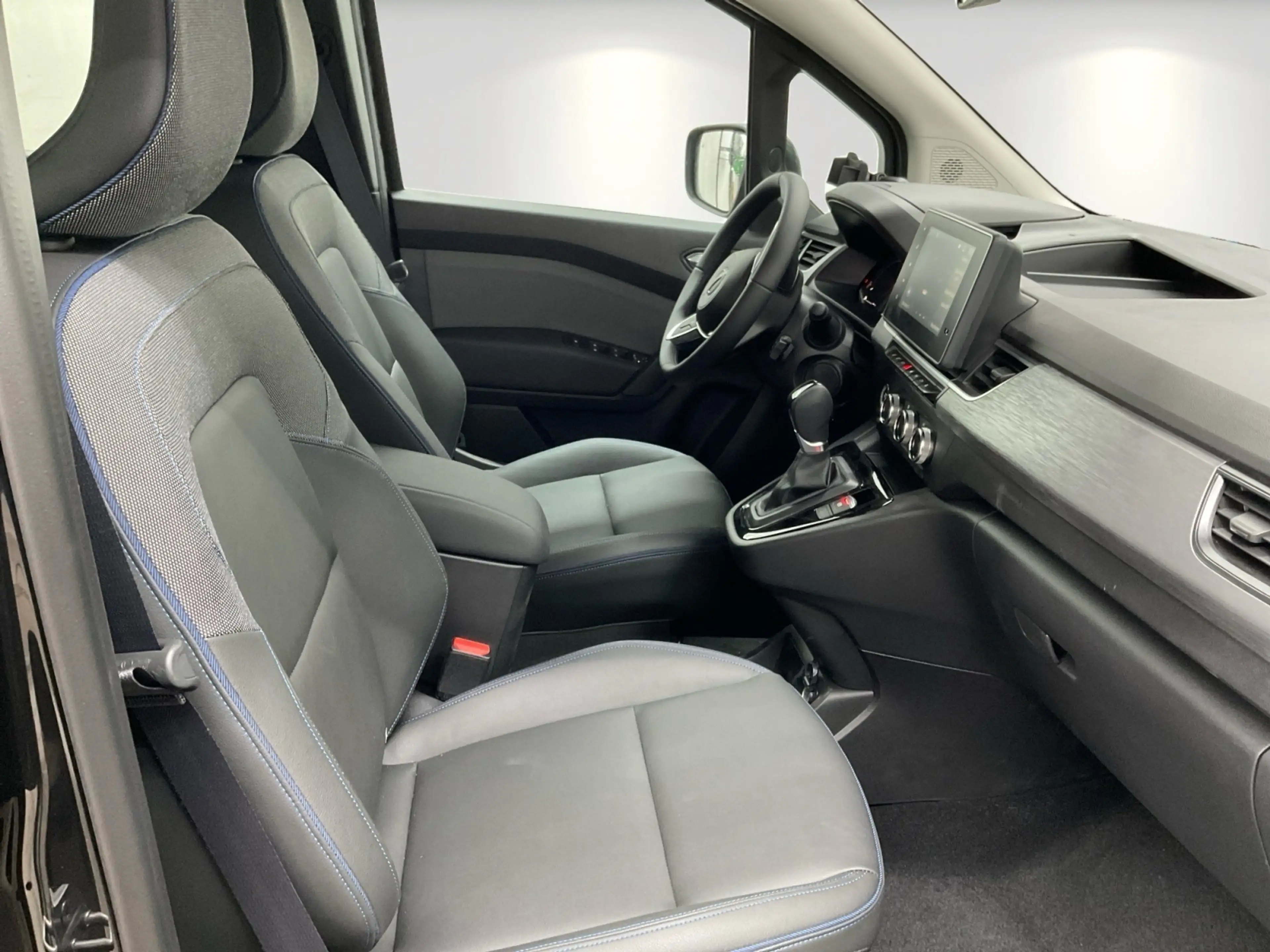 Nissan Townstar DIG-T 130 L2 Tekna ABS Fahrerairbag ESP — photo 15