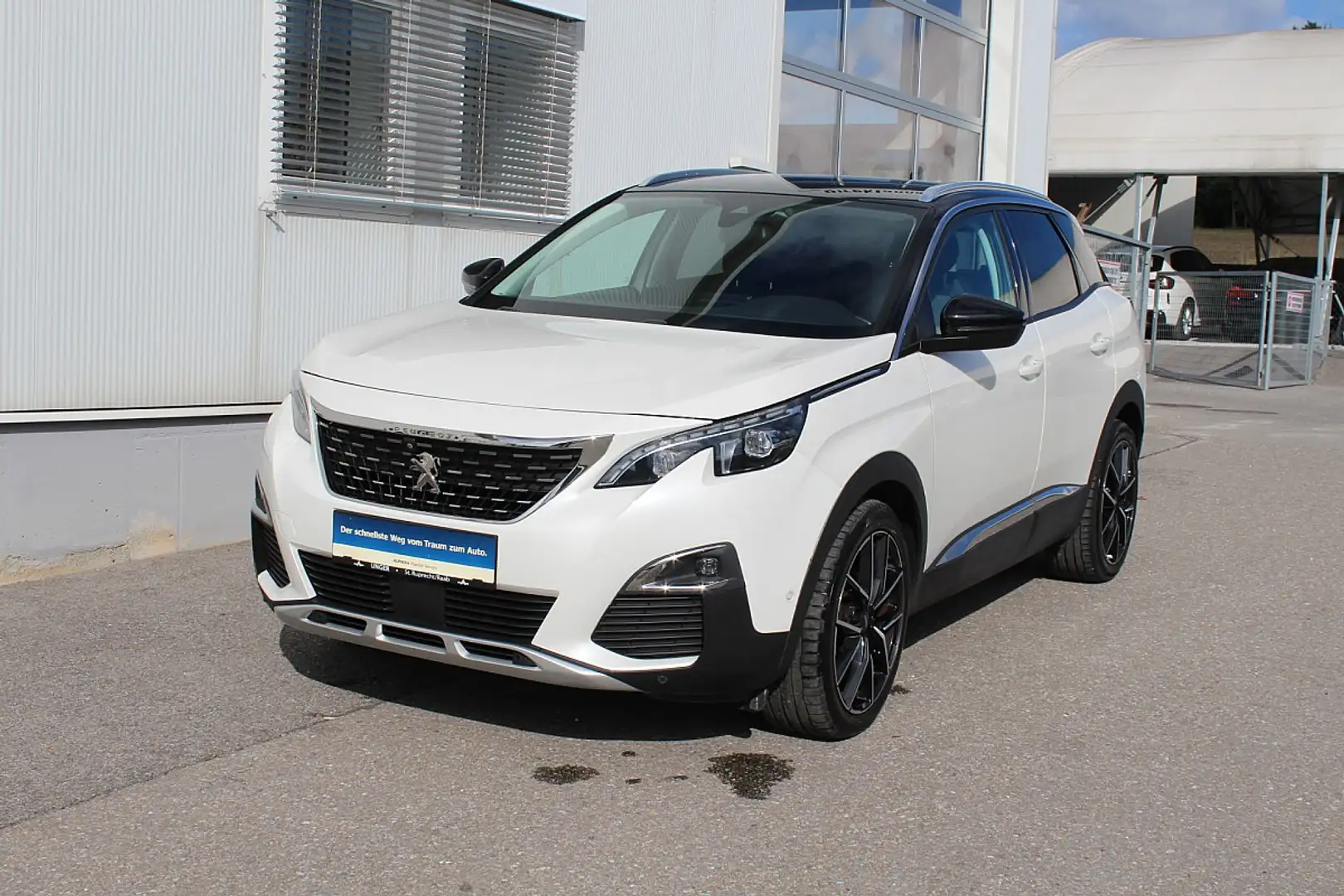 Peugeot 3008 1,2 PureTech 130 S&S EAT8 Allure Weiß - 1
