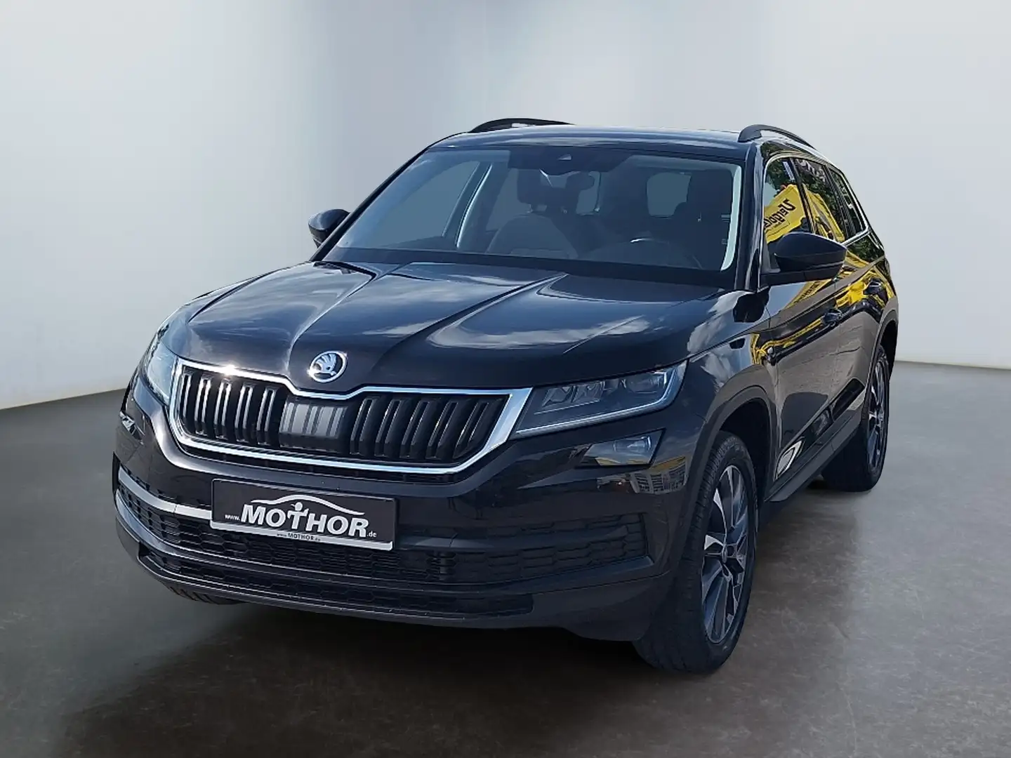 Skoda Kodiaq Drive 125 1.5 TSI ACT ACC 4xSHZ NAVi Negru - 2
