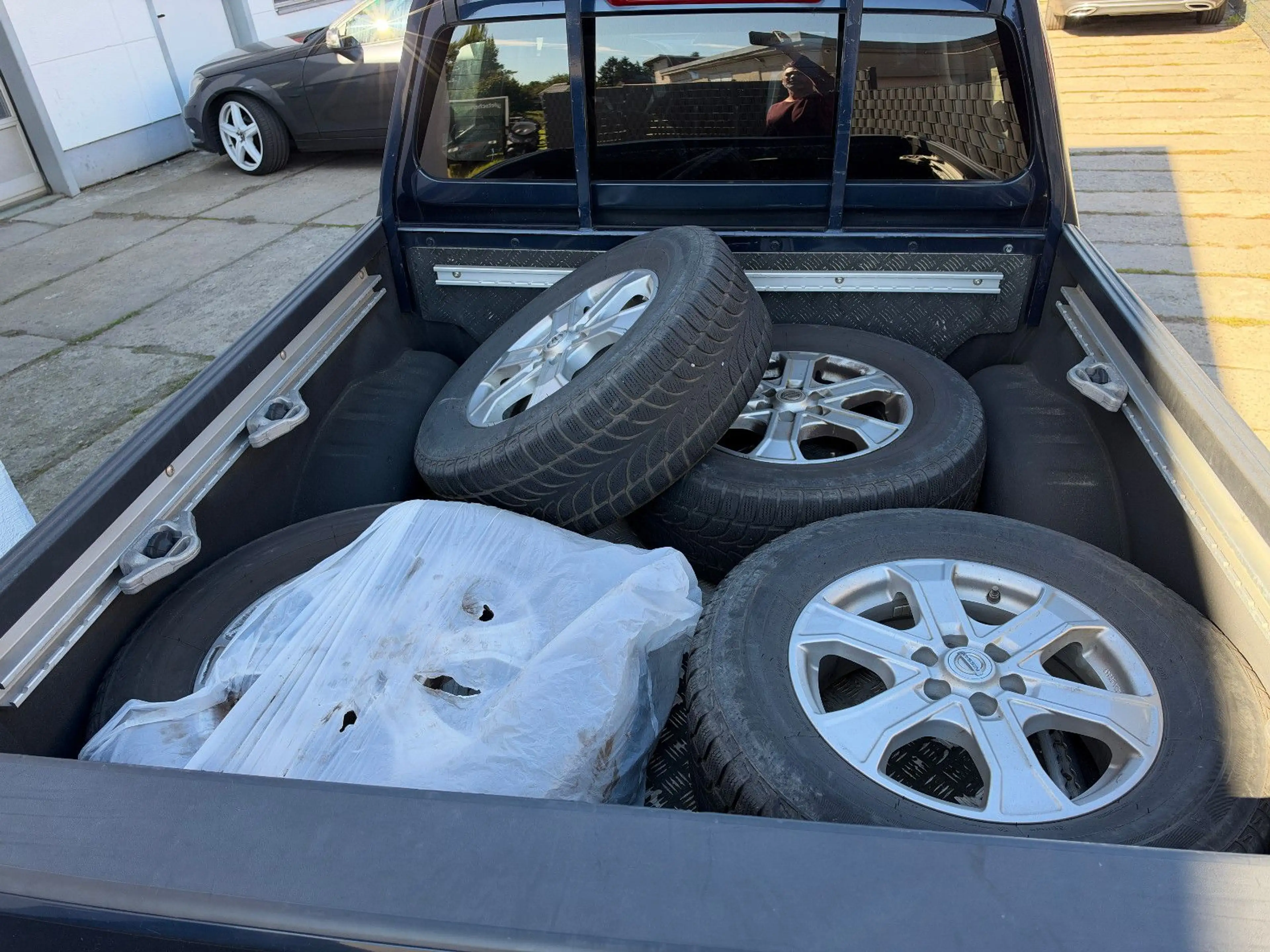 Nissan Navara NP300 Acenta Double Cab 4x4  AUTOMATIK — photo 15