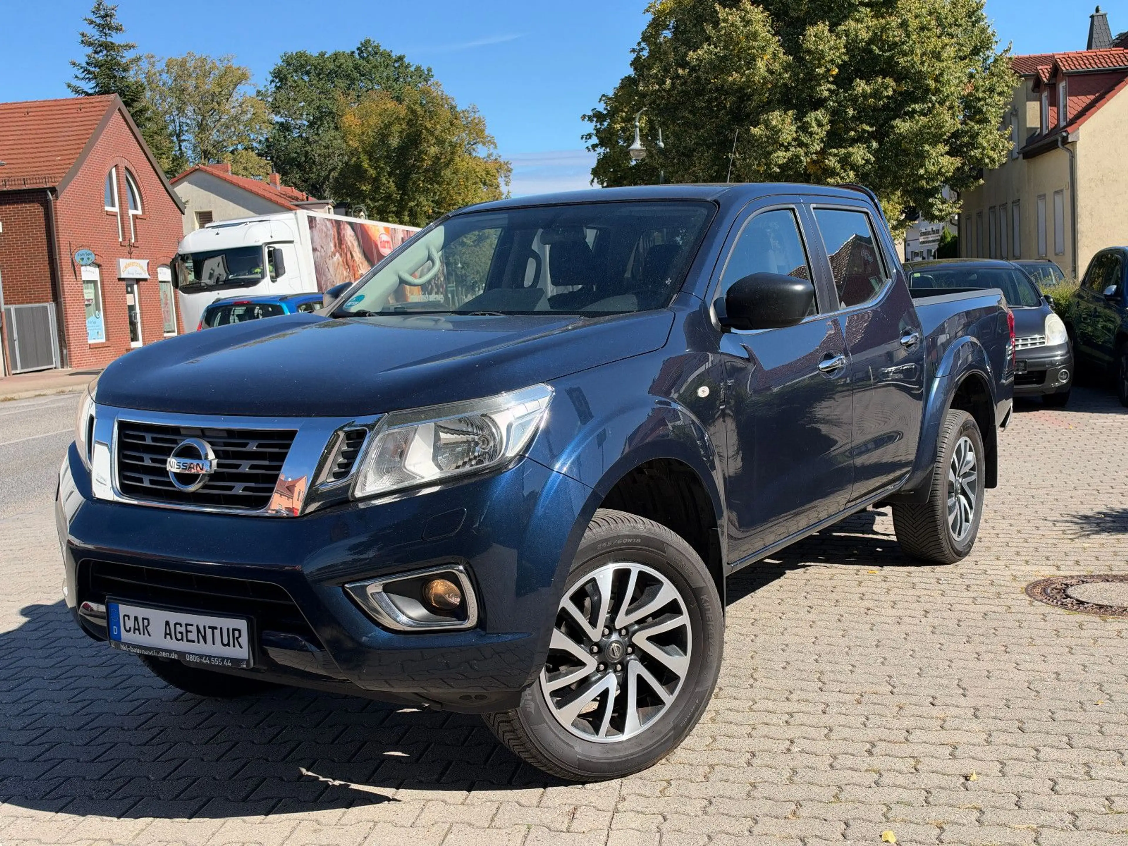 Nissan Navara NP300 Acenta Double Cab 4x4  AUTOMATIK