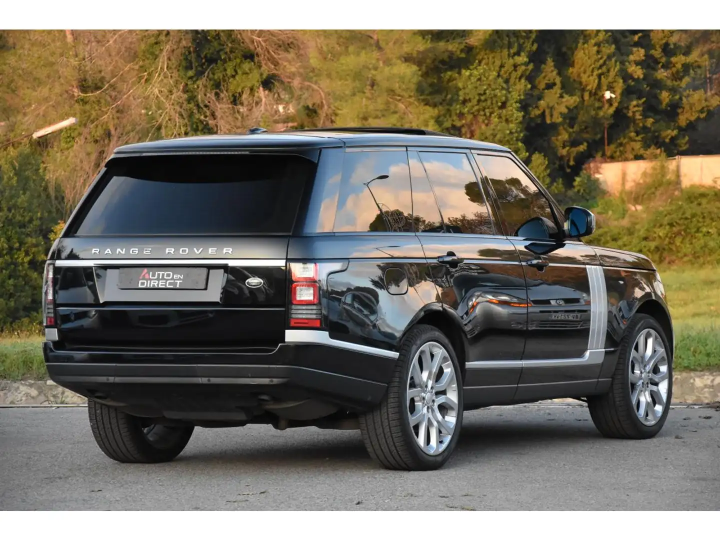 Land Rover Range Rover Range Rover 3.0 TD V6 DPF - BVA  2013 HSE PHASE 1 Noir - 2