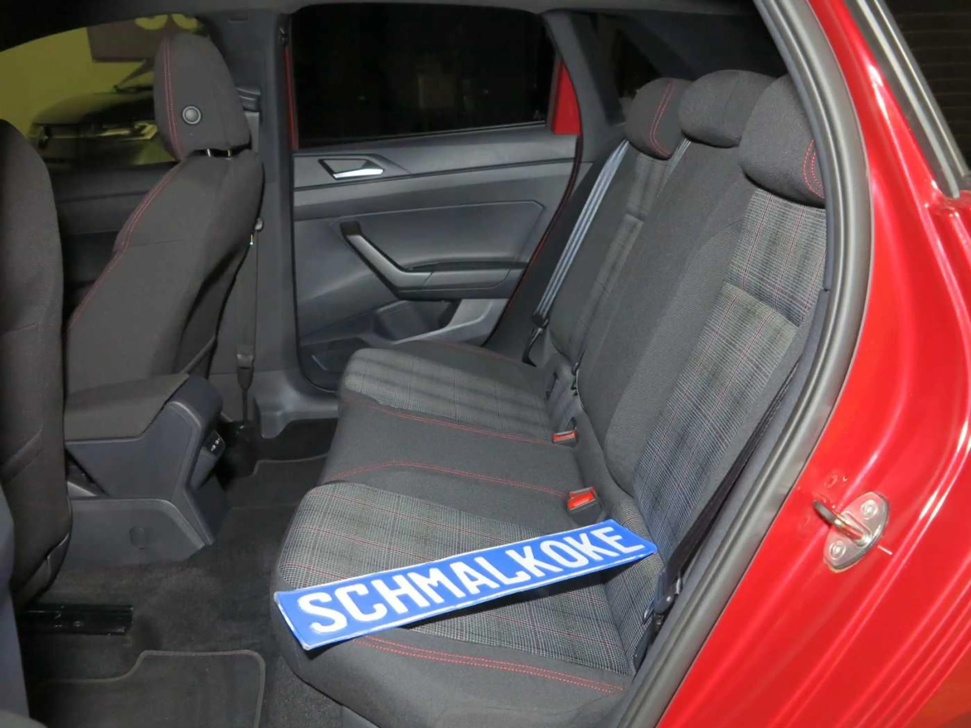 Volkswagen Polo GTI 2.0 TSI DSG7 eSAD Navi RFK ACC DAB LM18 — photo 5