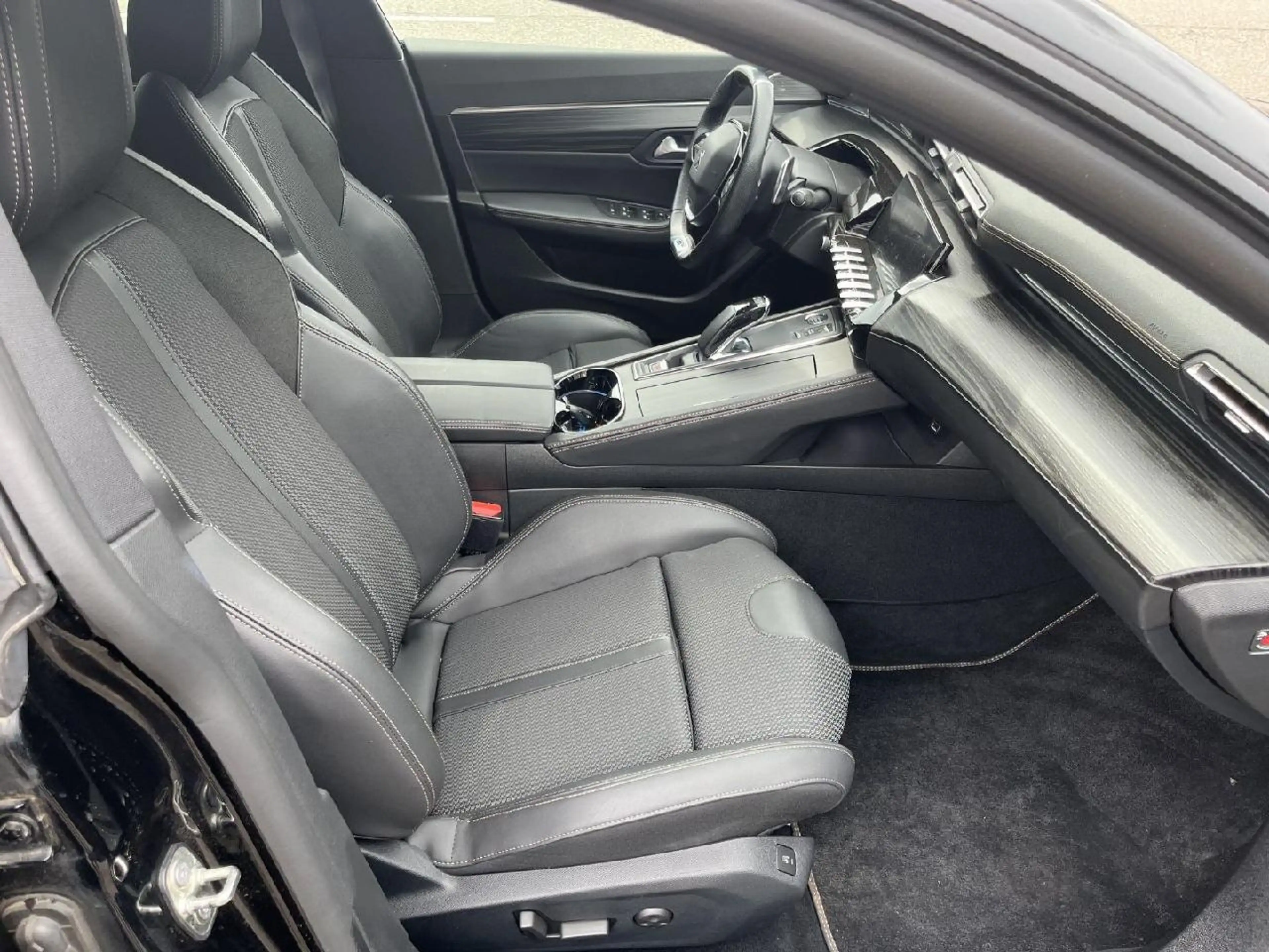 Peugeot 508 508 SW GT Hybrid 225 +FOCAL+ACC+360° Kamera+AHK — photo 7